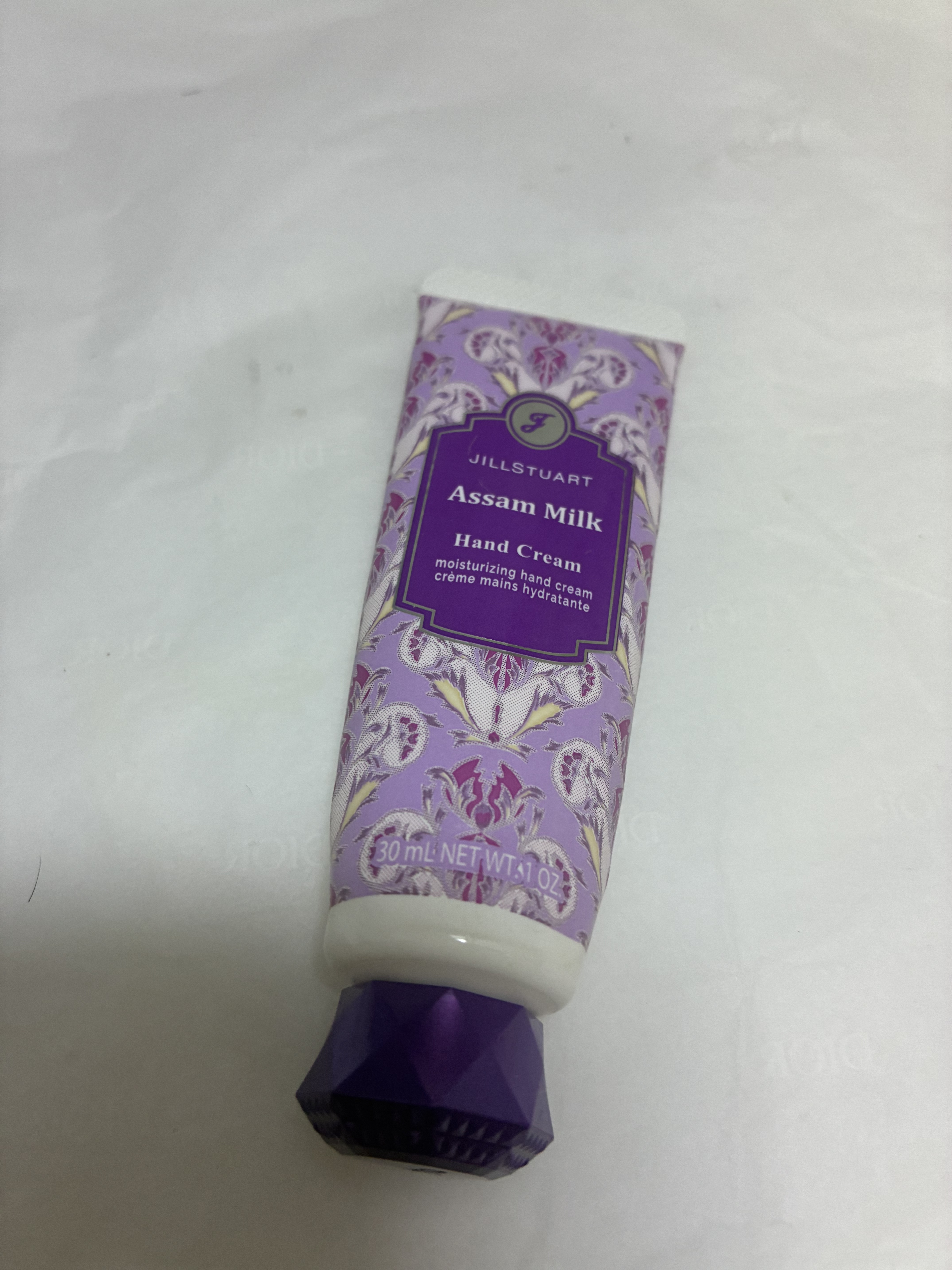 ハンドクリーム アッサム ミルク/JILL STUART/ハンドクリームを使ったクチコミ（1枚目）