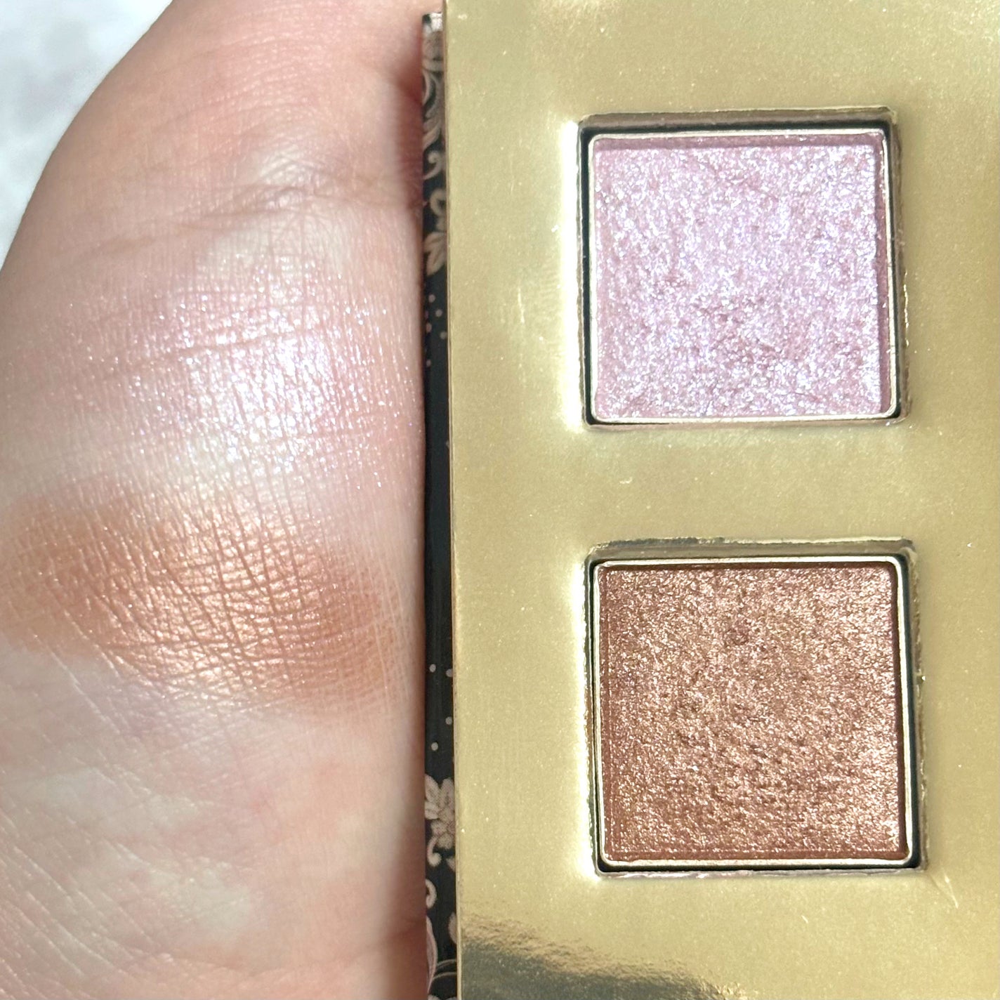 エレガンス プレジール アイズ/Elégance/単色アイシャドウを使ったクチコミ(2枚目)