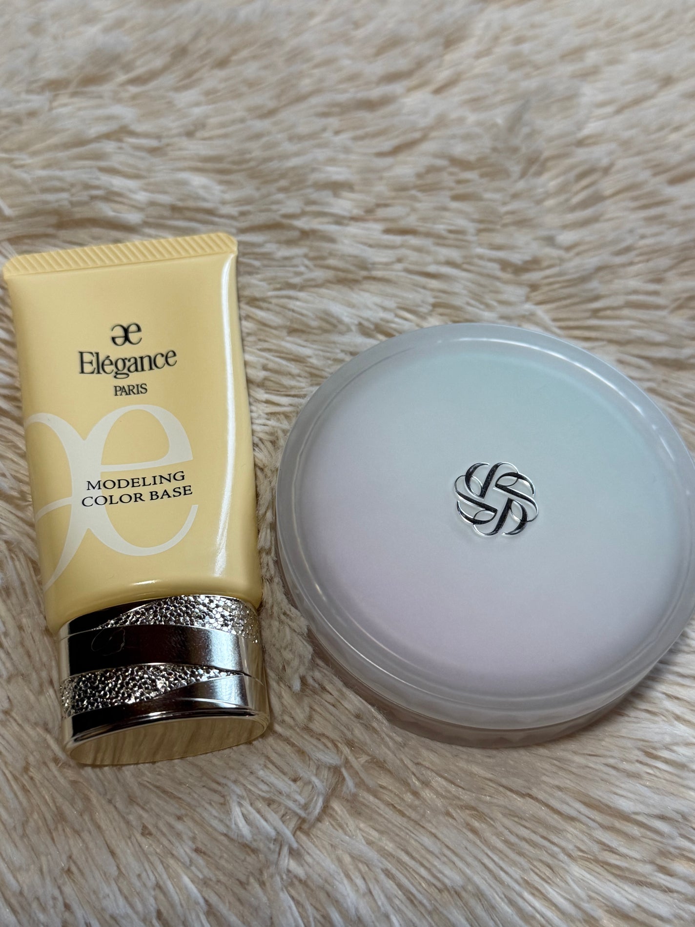 AQ オーラ リフレクター/DECORTÉ/プレストパウダーを使ったクチコミ(2枚目)