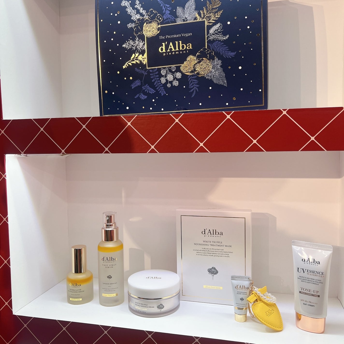 りーちゃん on LIPS 「Qoo10LiveStudio特別POPUPイベント!メガ割で..」(10枚目)