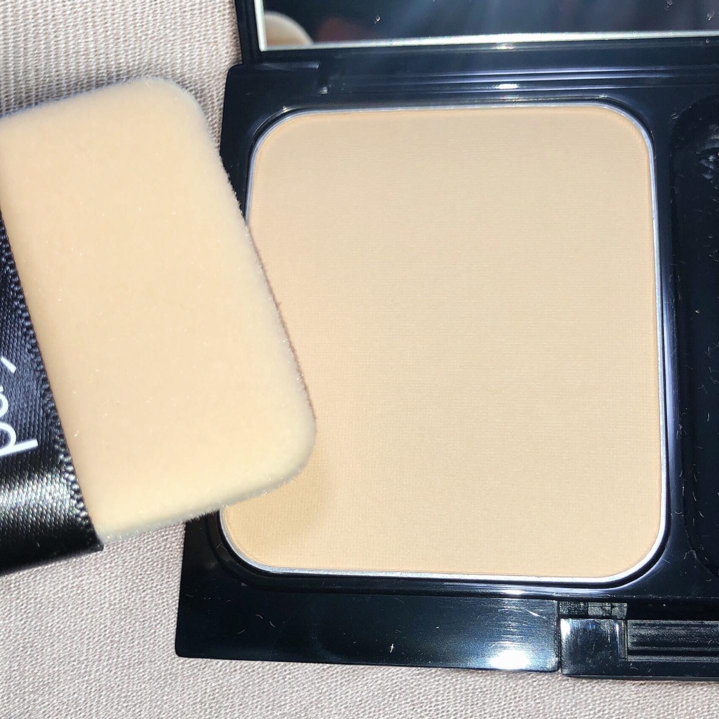 ステージパウダー/アンジエンド/パウダーファンデーションを使ったクチコミ（2枚目）