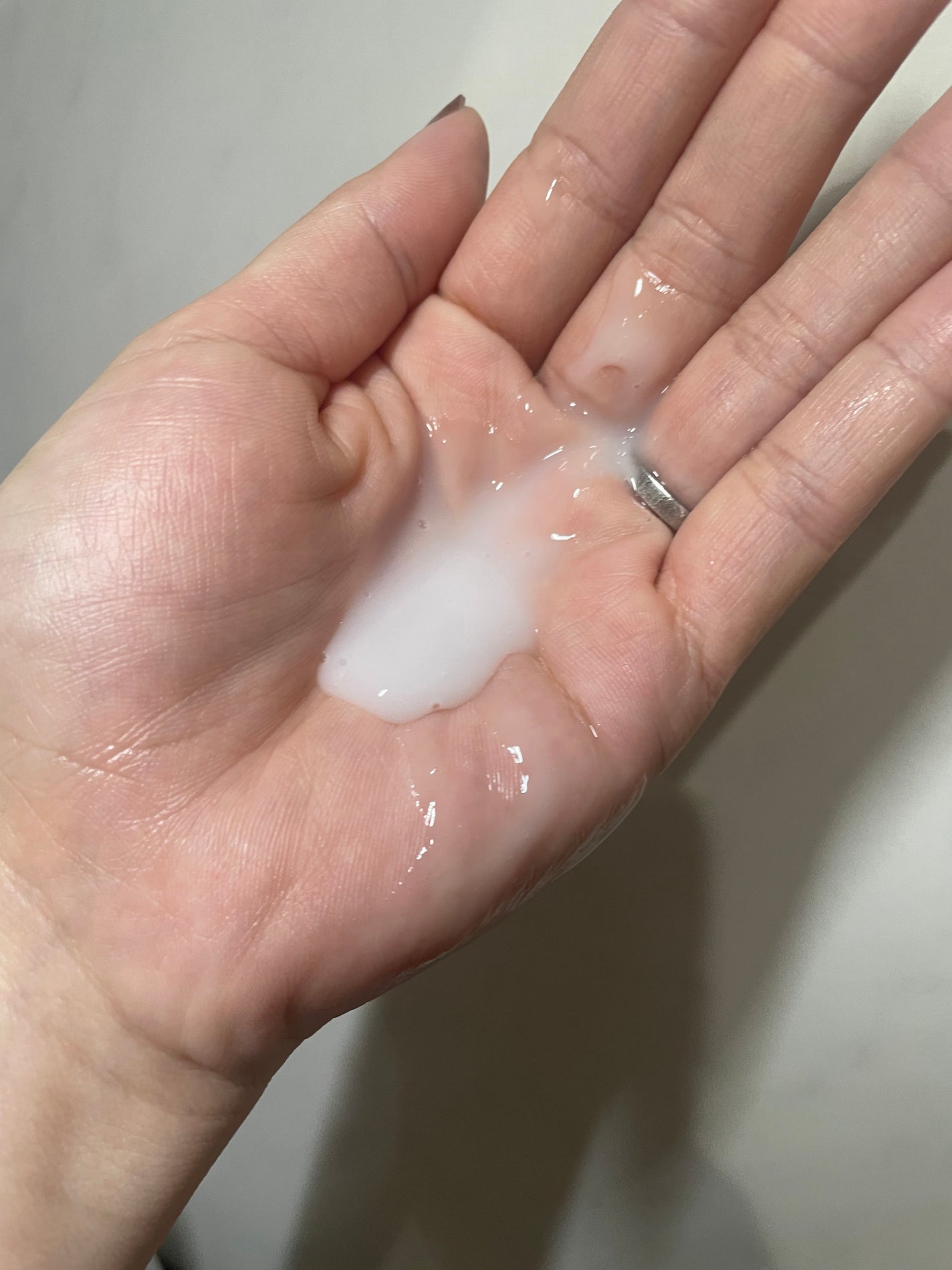 MK88 on LIPS 「ROUNDLAB//🤍黒豆栄養シートマスク🤍栄養たっぷりのクリ..」(4枚目)