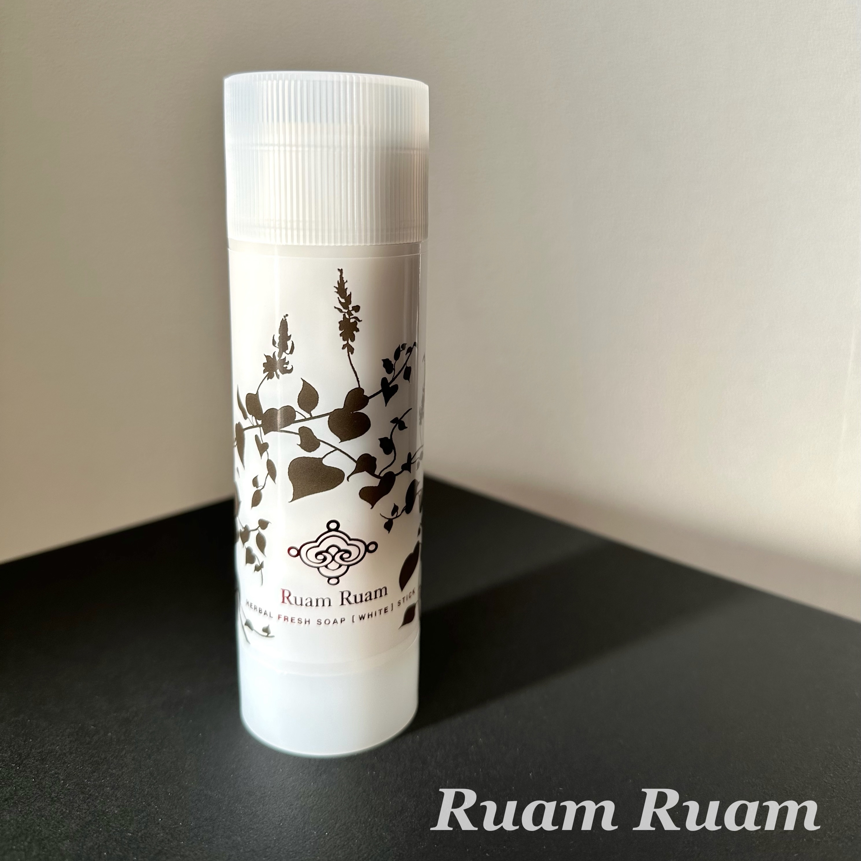 生せっけん スティック [ホワイト] オリジナル/Ruam Ruam/洗顔石鹸を使ったクチコミ（1枚目）
