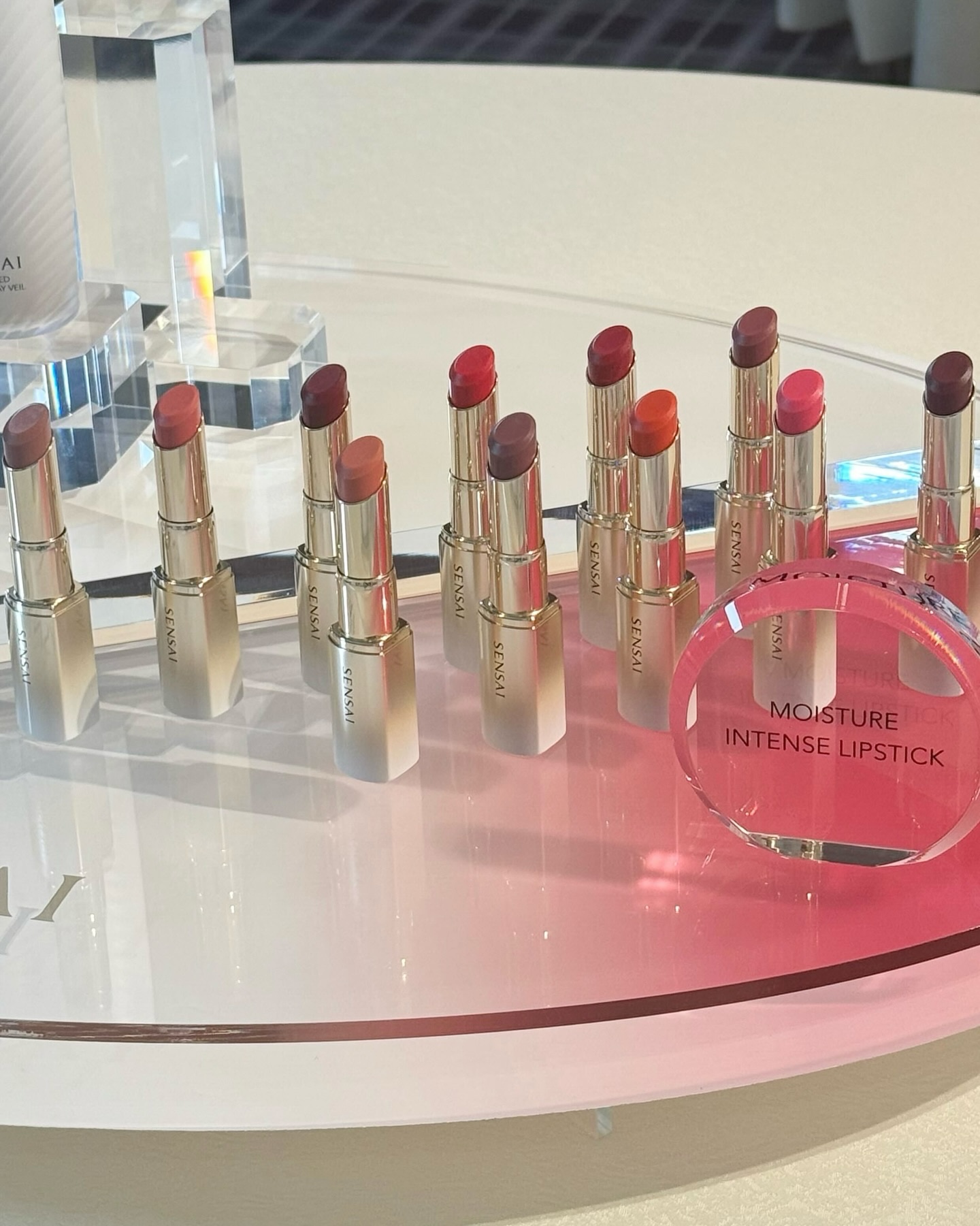 モイスチャーインテンスリップスティック/SENSAI/口紅を使ったクチコミ（1枚目）