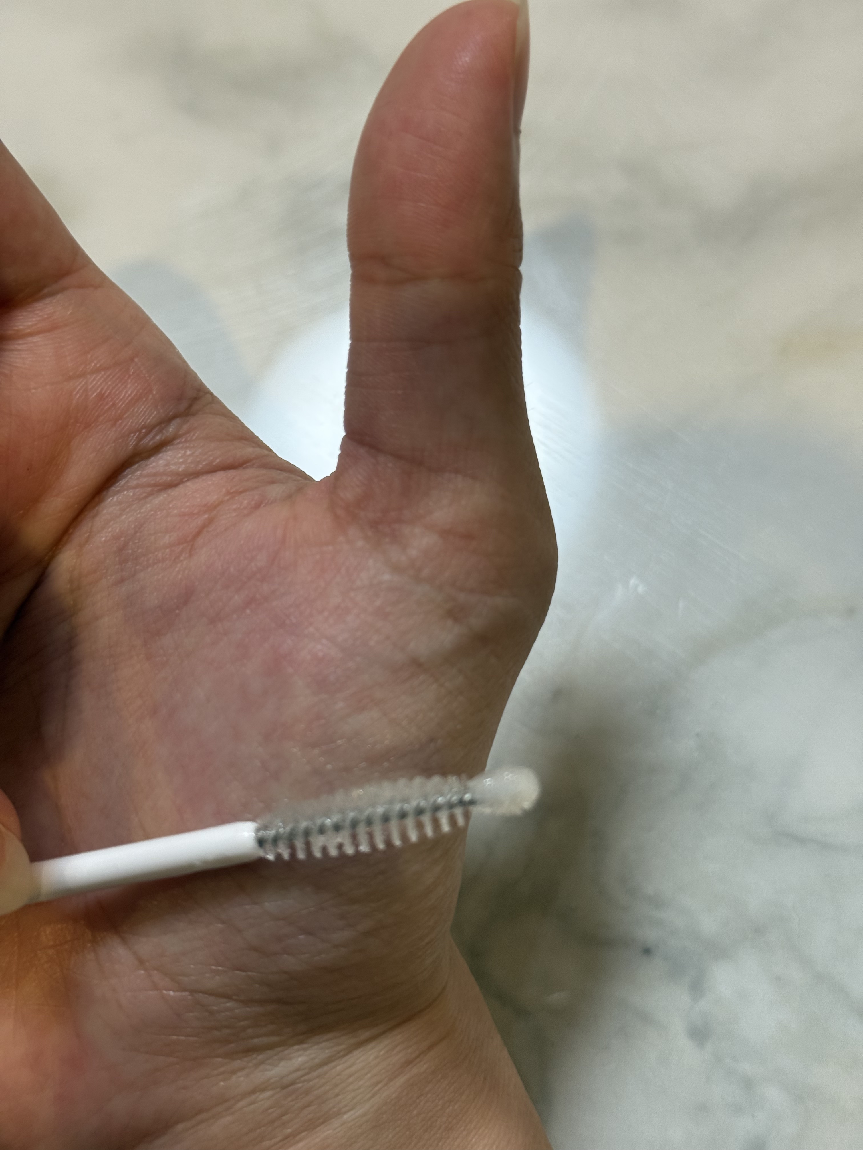 アイラッシュセラム/Bio Lucia(ビオルチア)/まつげ美容液を使ったクチコミ（2枚目）