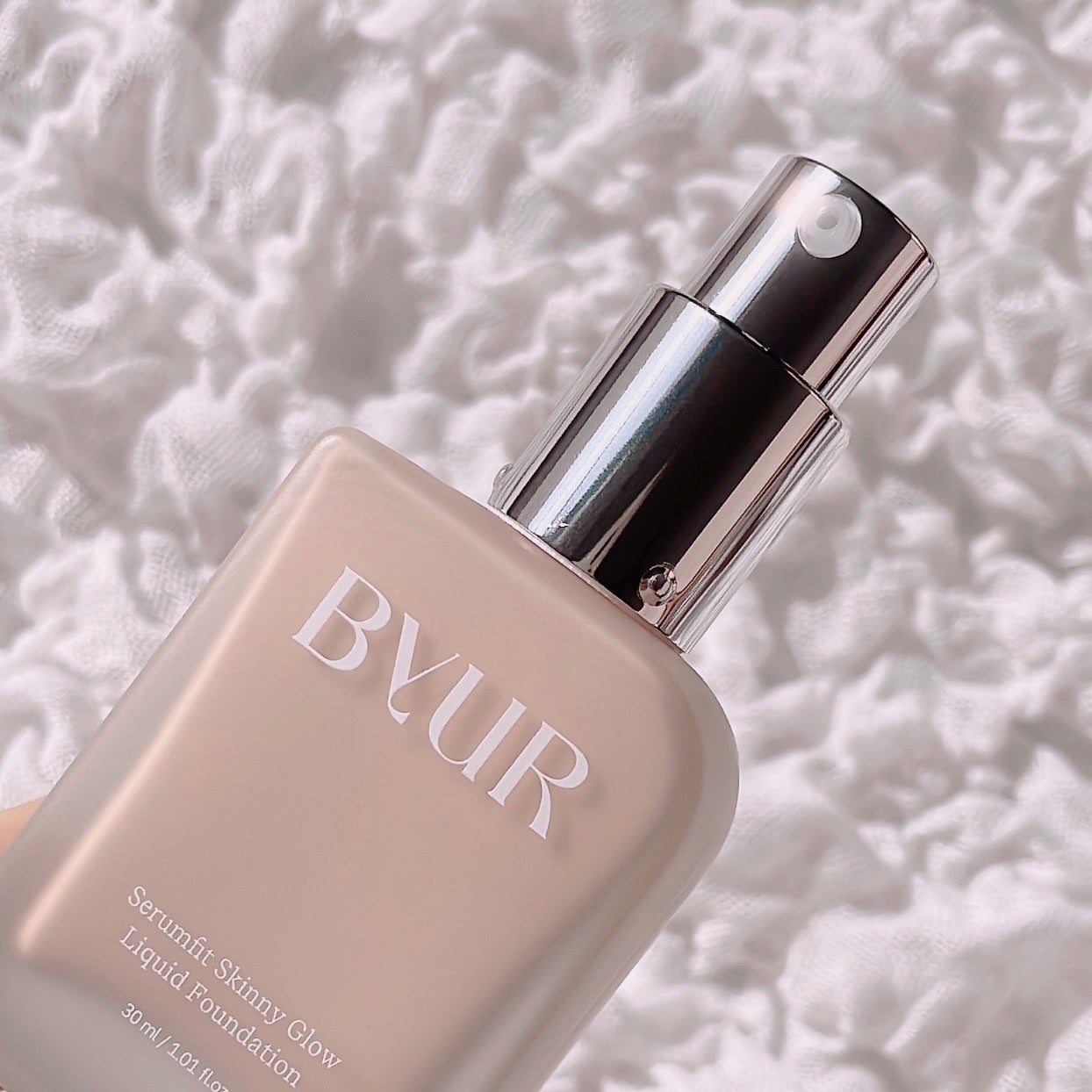 セラムフィット スキニー グローリキッドファンデーション/ByUR/リキッドファンデーションを使ったクチコミ(2枚目)