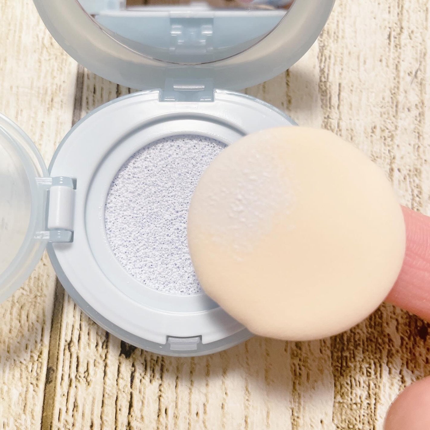 ブラーフィニッシュサンクッション/TOCOBO/日焼け止めパウダーを使ったクチコミ(7枚目)