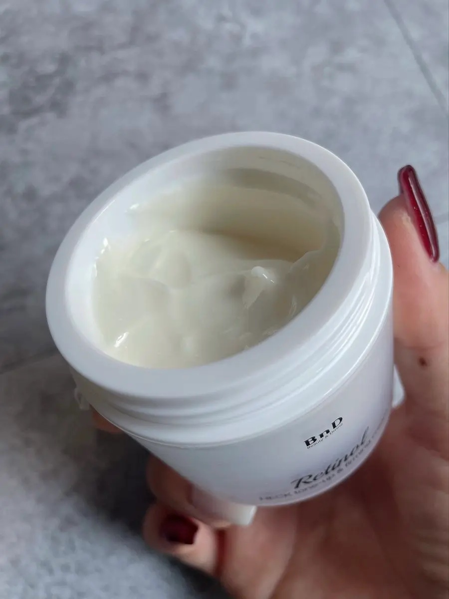 BnD ネックアイロン トーンアップ クリーム/BnD/ネック・デコルテケアを使ったクチコミ（2枚目）