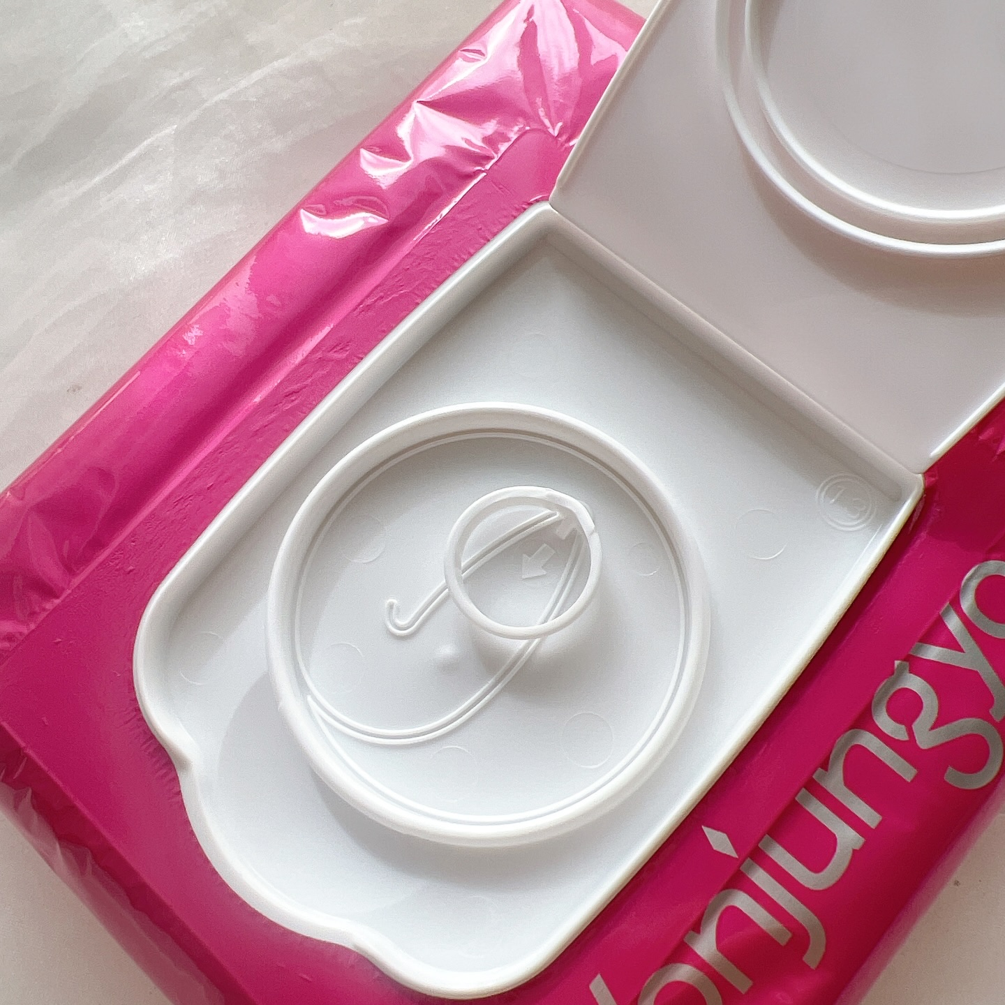 Wonjungyo ウォンジョンヨ　モイストアップレディスキンパック DM SPのクチコミ「乾燥する冬はさらに保湿重視‪⸜♡⸝‍‬

ウォンジョンヨ　
モイストアップレディスキンパック .....」（3枚目）