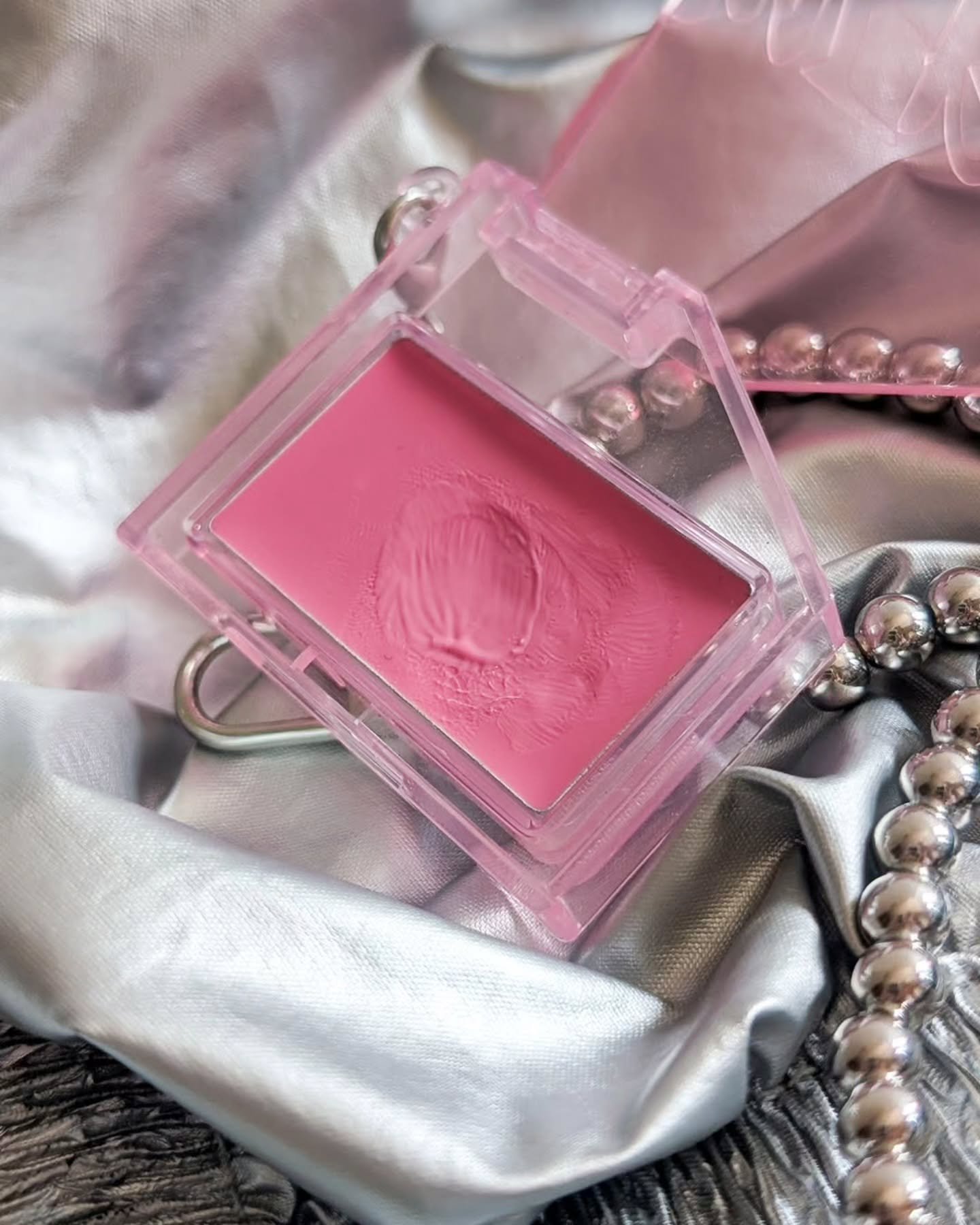 MERZY バイマージー レッツウェアリング リップアンドチークのクチコミ「友達からのプチギフト
マージー
レッツウェアリンクリップアンドチークキーリング
お気に入りすぎ.....」（2枚目）