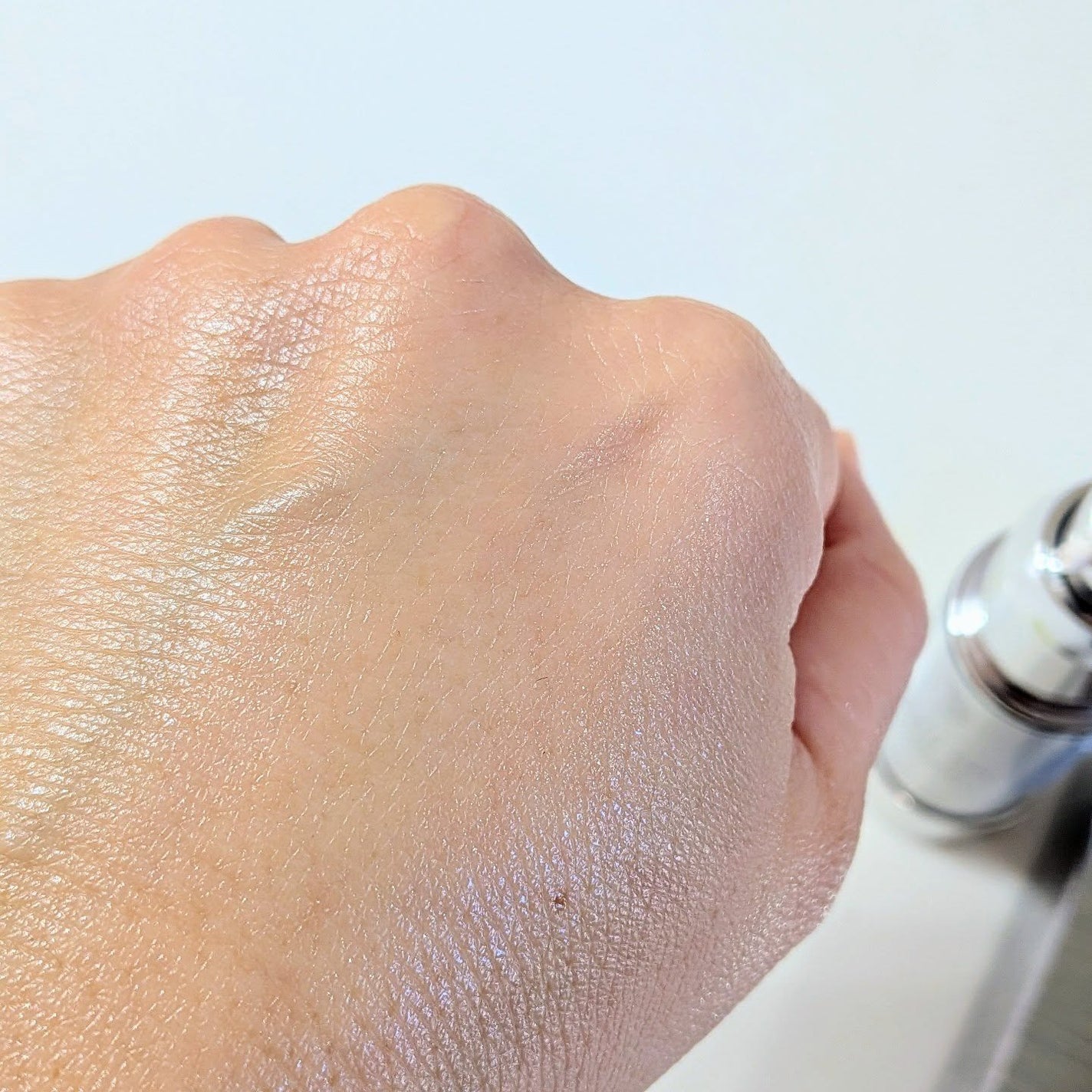 葉山はなび on LIPS 「リソウのリペアジェルを使ってみたよ🤍・水を使わずにつくられてい..」(5枚目)