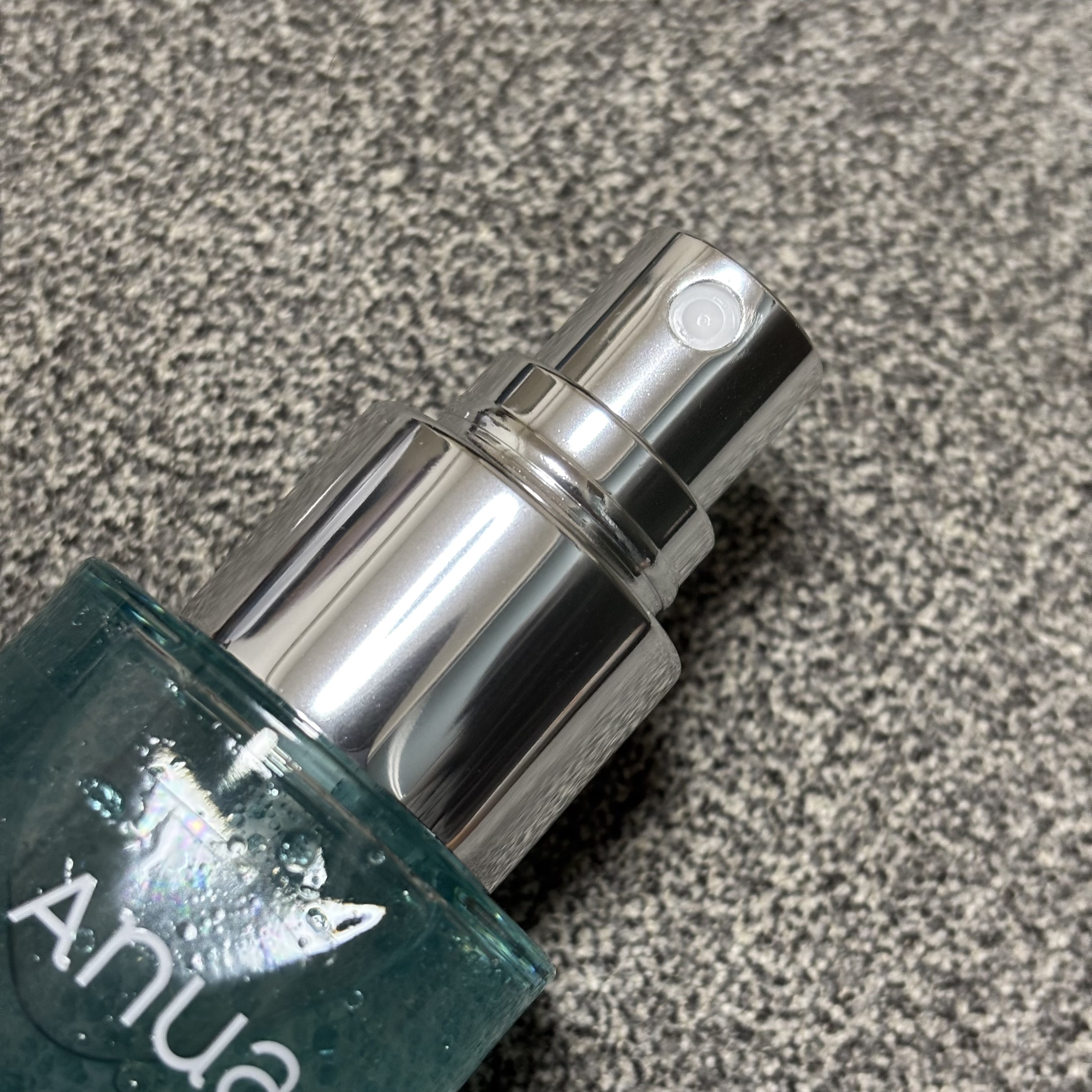 PDRNヒアルロン酸ハイドレイティングミスト/Anua/ミスト状化粧水を使ったクチコミ（2枚目）