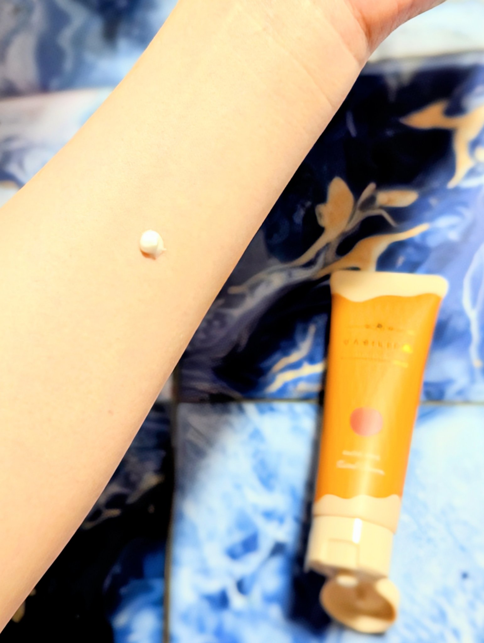 ヴァシリーサ ヌード ワン フレグランス ティント ハンドクリーム/ヴァシリーサ/ハンドクリームを使ったクチコミ（3枚目）