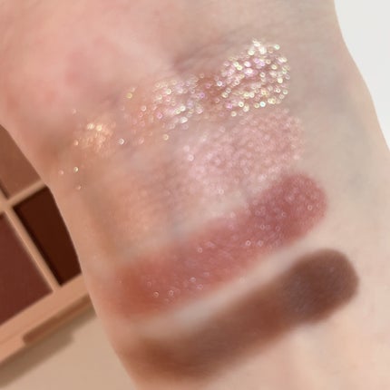 レブロン ダズル アイシャドウ クアッド/REVLON/アイシャドウパレットを使ったクチコミ(4枚目)