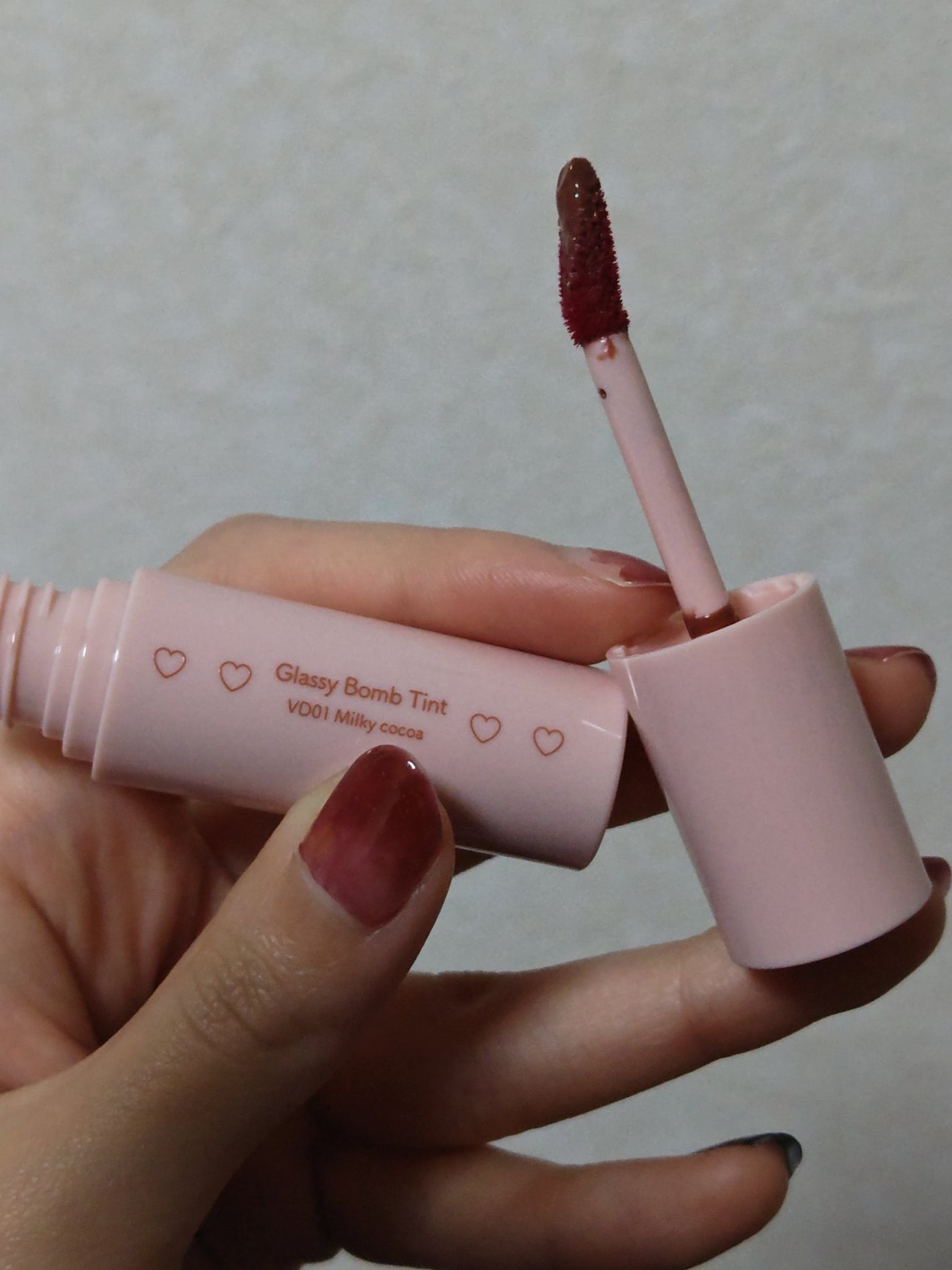 アンドバイロムアンド グラッシーボムティント/&nd by rom&nd/リップティントを使ったクチコミ(3枚目)