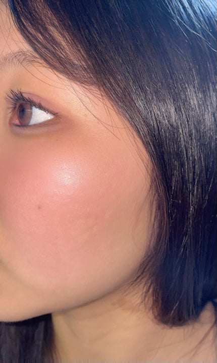 アズミー センシティブ ピタモイスチュアUVベース/Asmy/化粧下地を使ったクチコミ(3枚目)