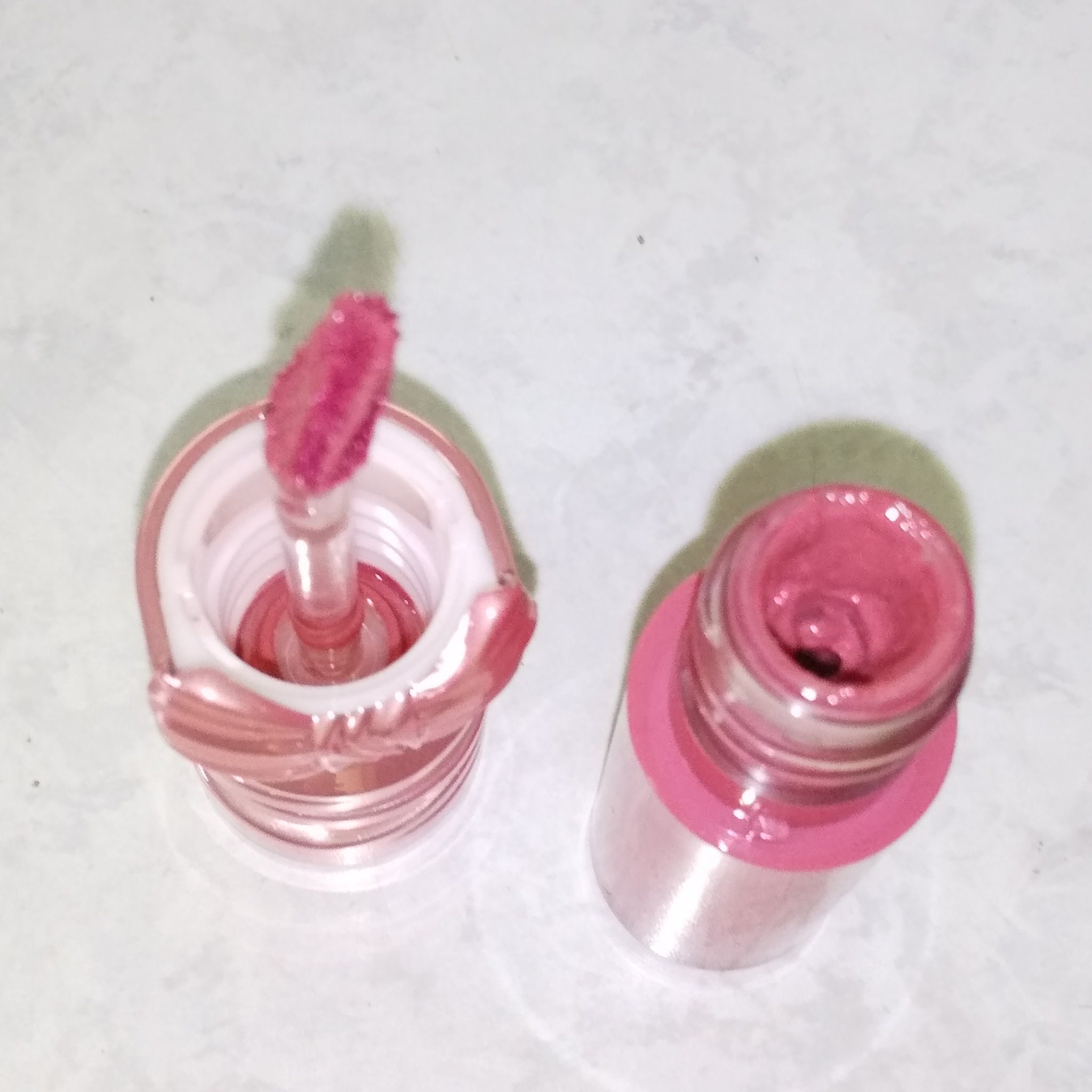 シピシピ　デューイフィルムティント　R/CipiCipi/リップティントを使ったクチコミ（2枚目）