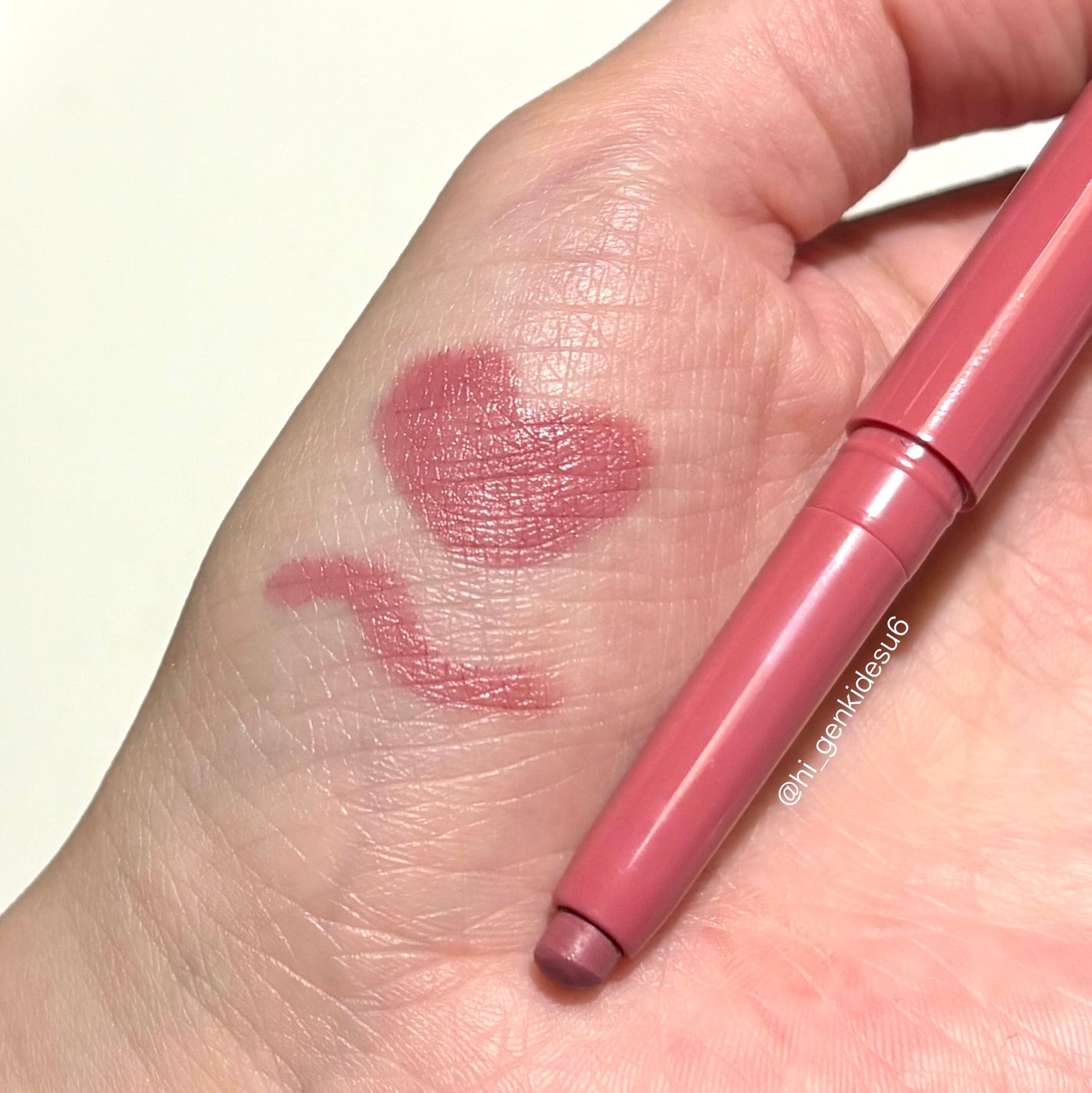 インク グラスティング リップ グロス/PERIPERA/リップグロスを使ったクチコミ(2枚目)