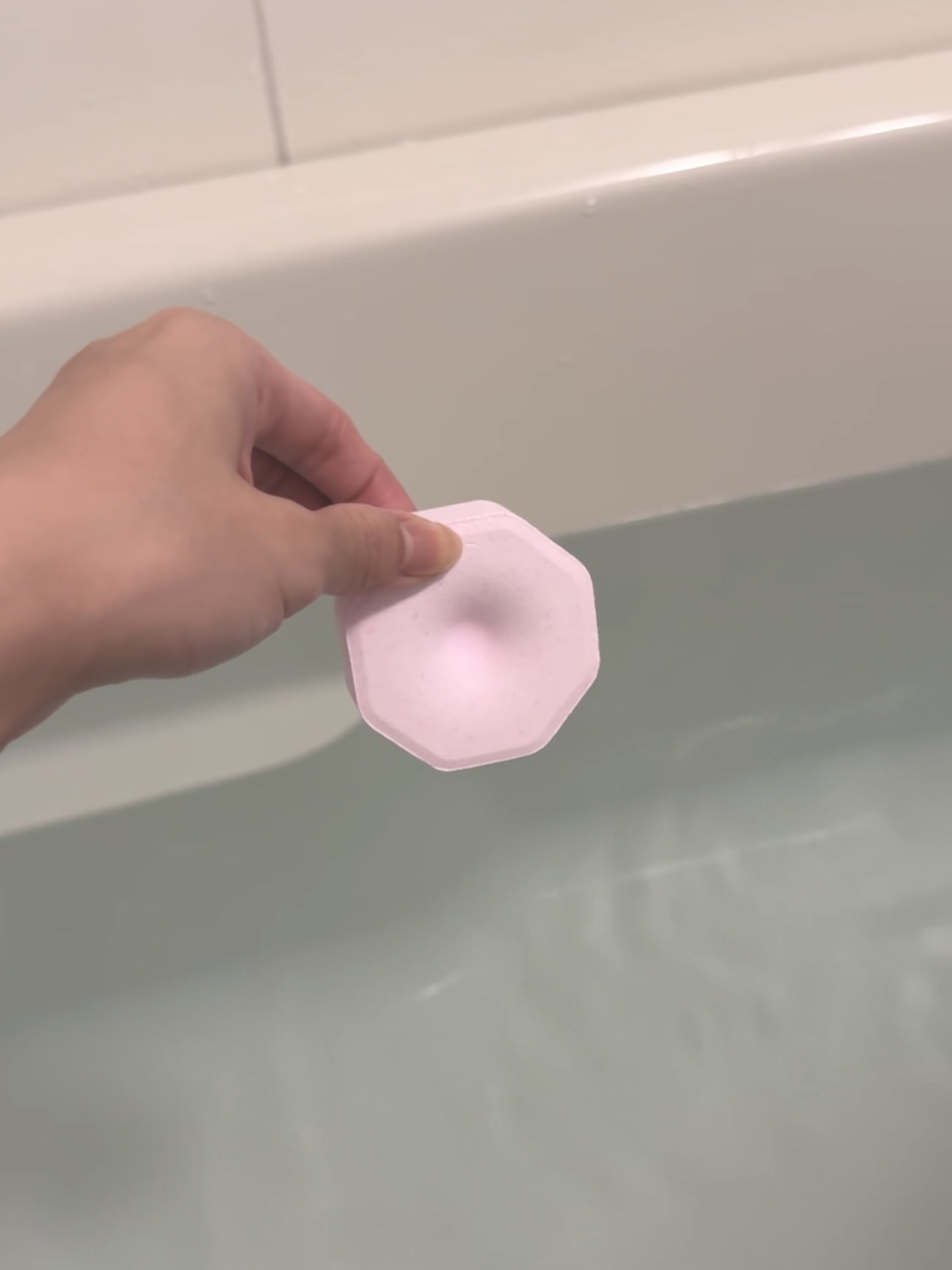 メディキュア 花果実の香り/バブ/炭酸系入浴剤を使ったクチコミ（2枚目）