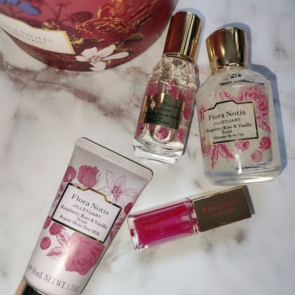 フローラノーティス ジルスチュアート ラズベリーローズ&バニラ コフレ/Flora Notis JILL STUART/その他キットセットを使ったクチコミ(1枚目)