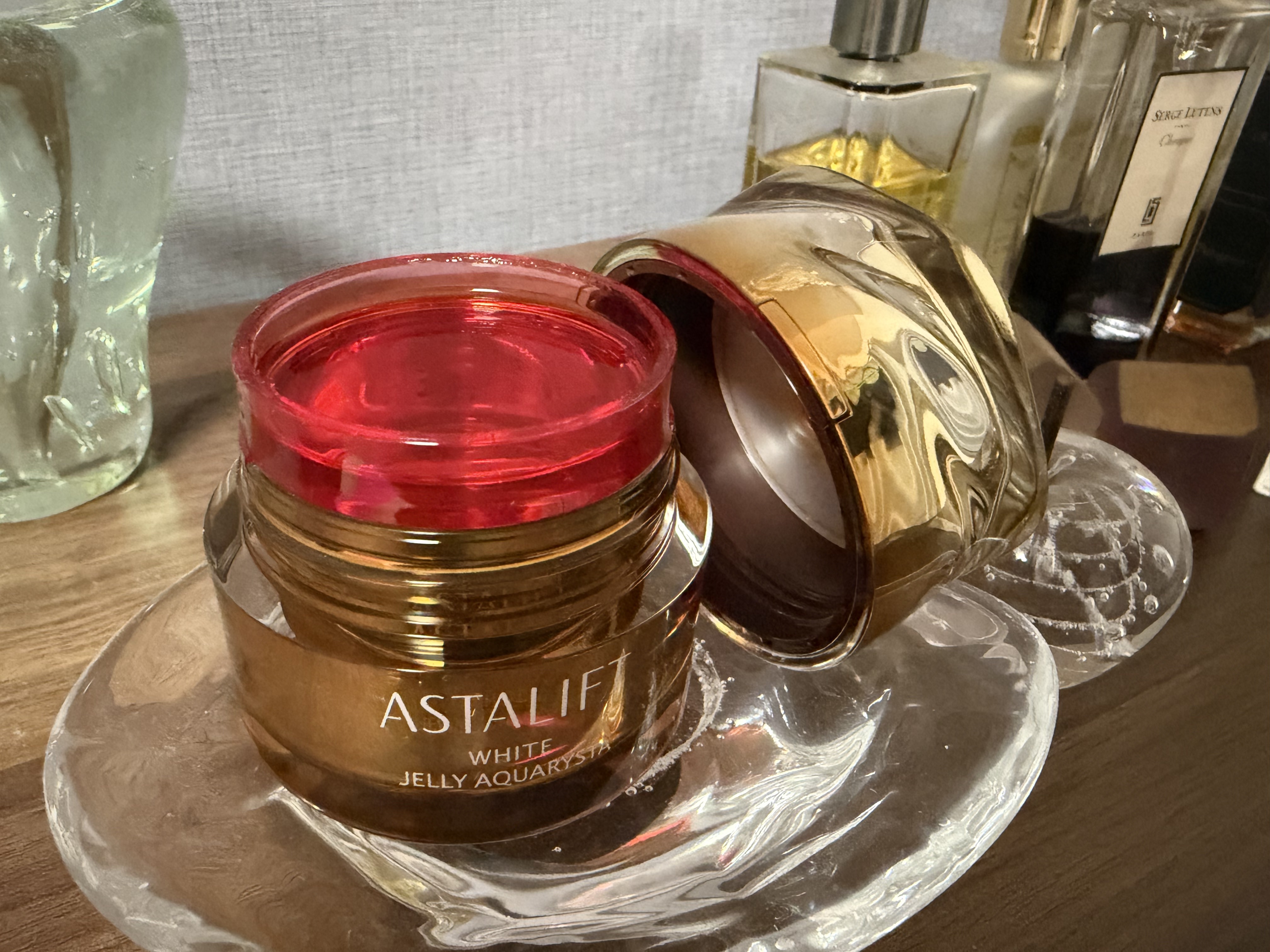 アスタリフト ホワイト ジェリー アクアリスタ/アスタリフト/美容液を使ったクチコミ（1枚目）