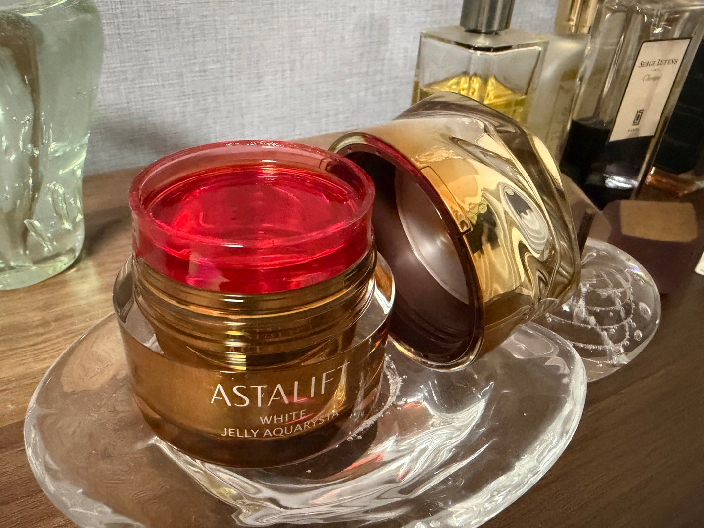 アスタリフト ホワイト ジェリー アクアリスタ/アスタリフト/美容液を使ったクチコミ(1枚目)