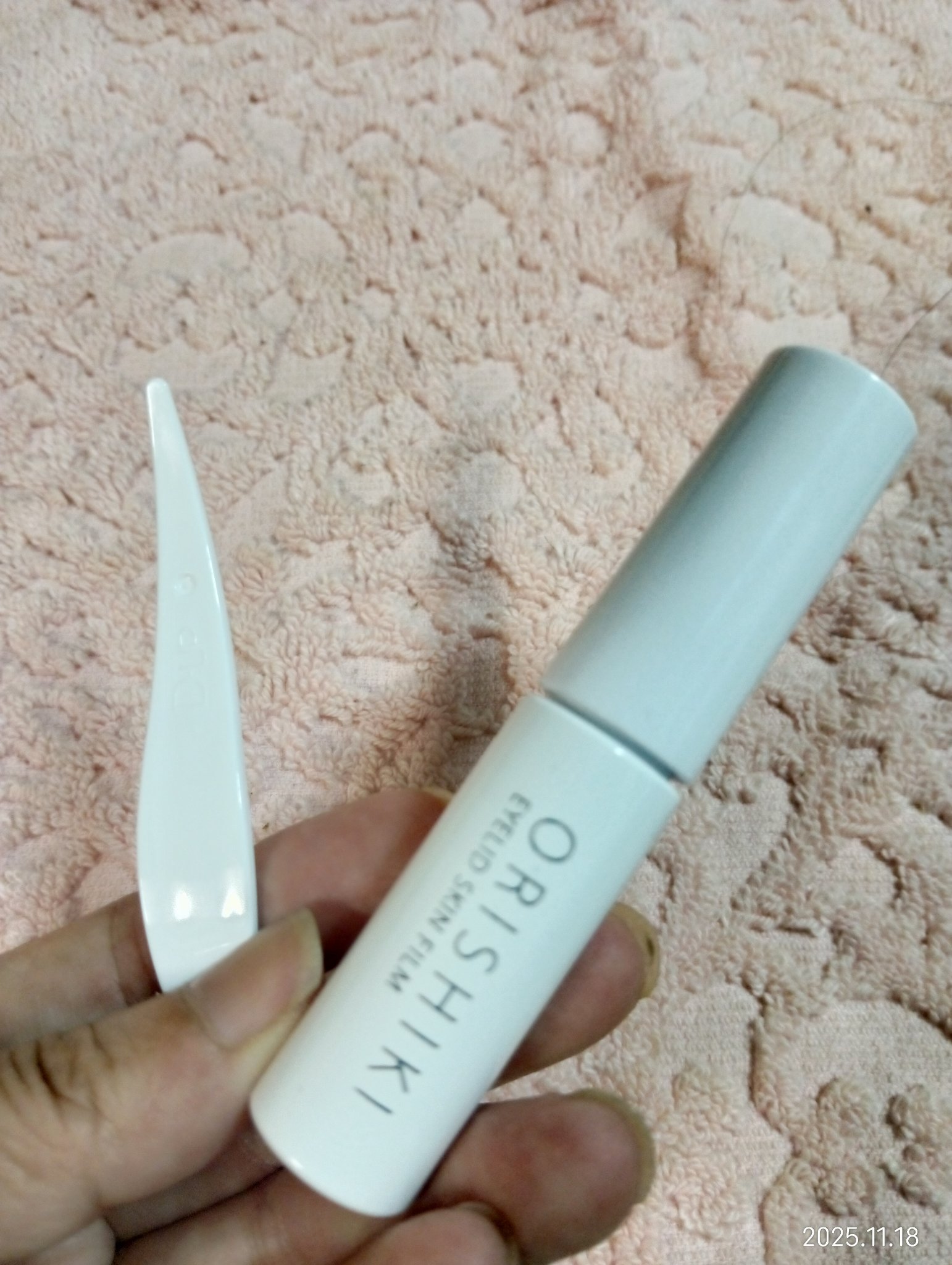 オリシキ アイリッドスキンフィルム EX/D-UP/二重まぶた用アイテムを使ったクチコミ（3枚目）