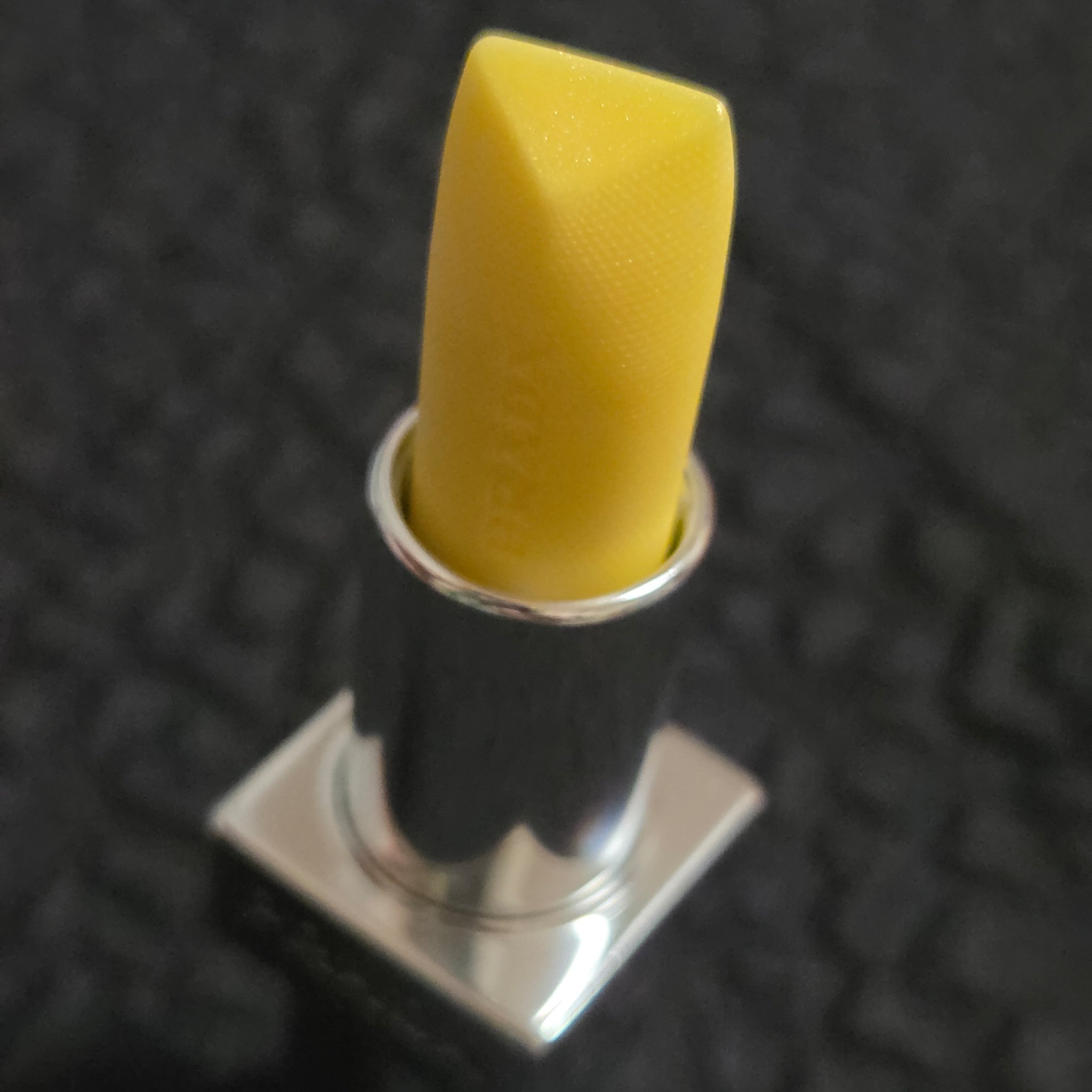 リップ バーム フロスティング ケア/PRADA BEAUTY/リップバームを使ったクチコミ（3枚目）