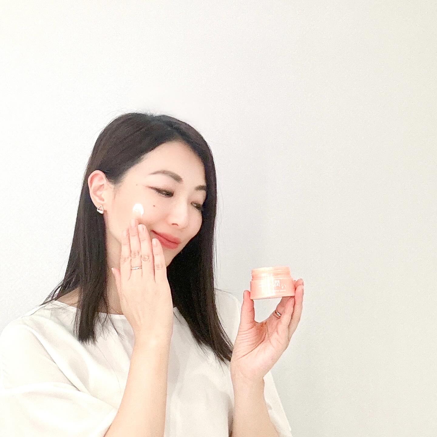 タウリフトパワーセラム/千の潤い/美容液を使ったクチコミ（2枚目）