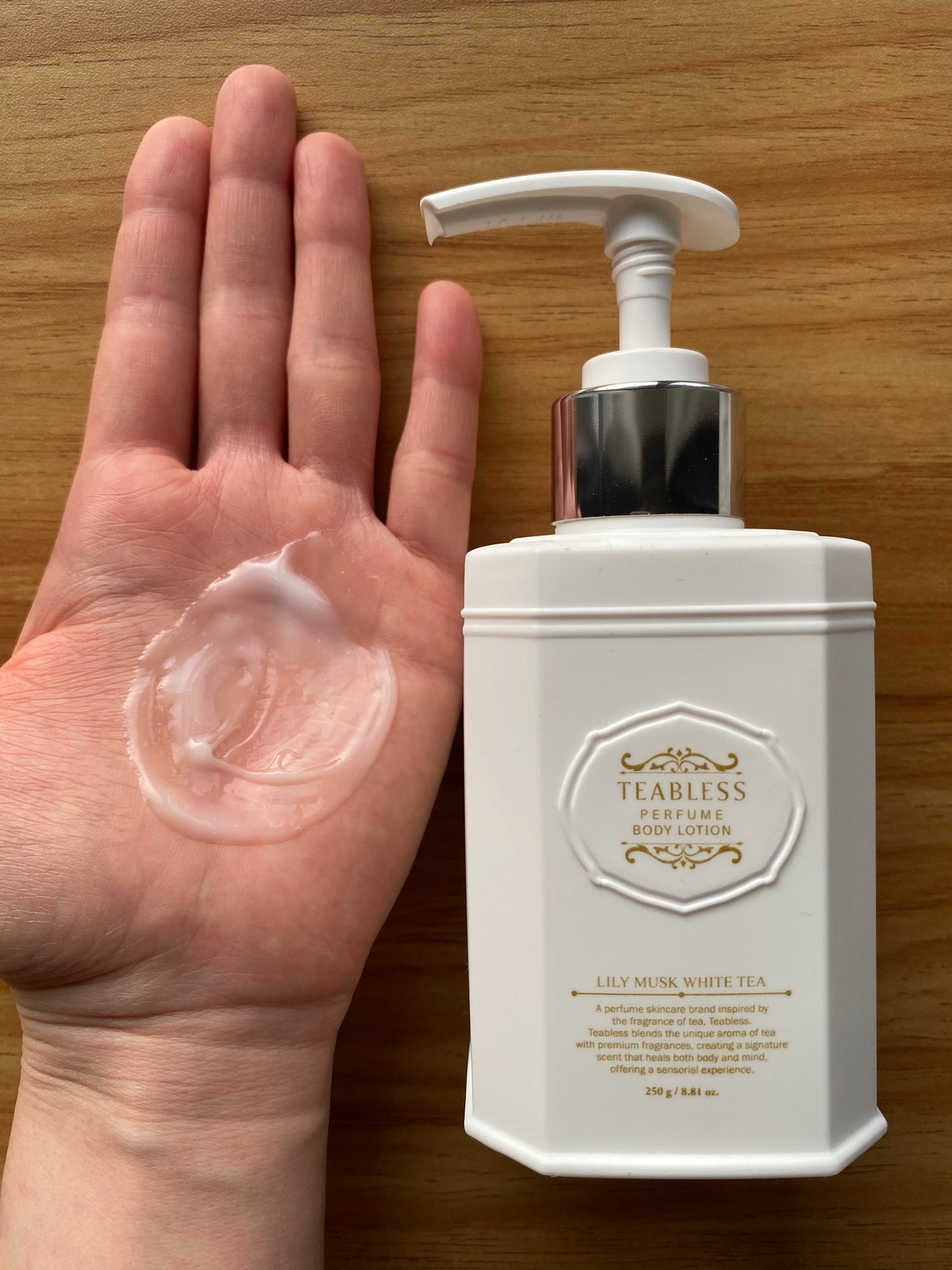 パフュームボディローション リリィムスクホワイトティー/TEABLESS/ボディローションを使ったクチコミ(3枚目)