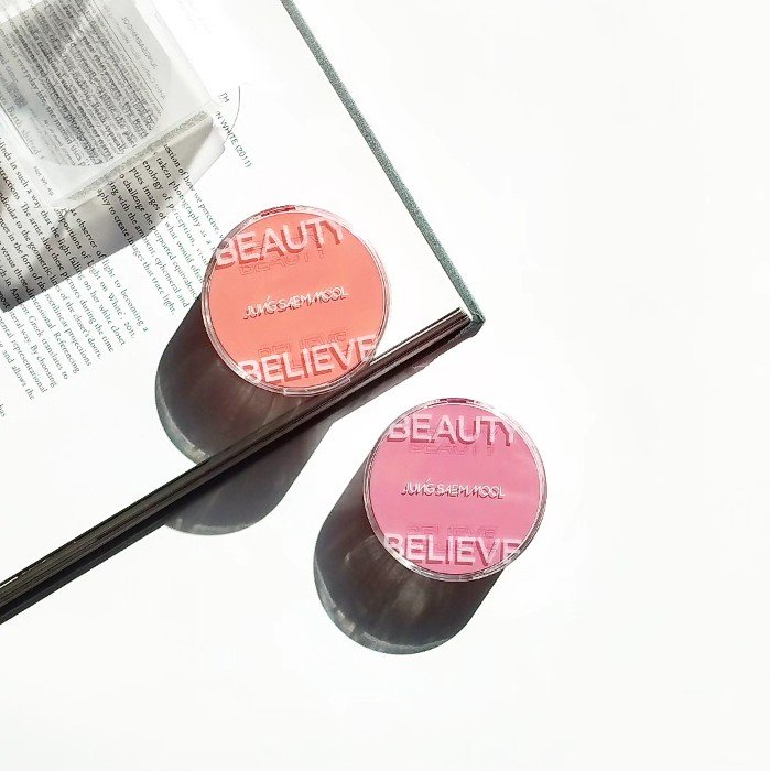 .
.
＼新登場✨／
 @jsmbeauty_official_jp 
𖧷アーティストクッションブラッシュ
𖧷エッセンシャルスキンヌーダークッション

クッションの名家”ジョンセンムルから新しく登場したクッションタイプのチークが登場✨エ