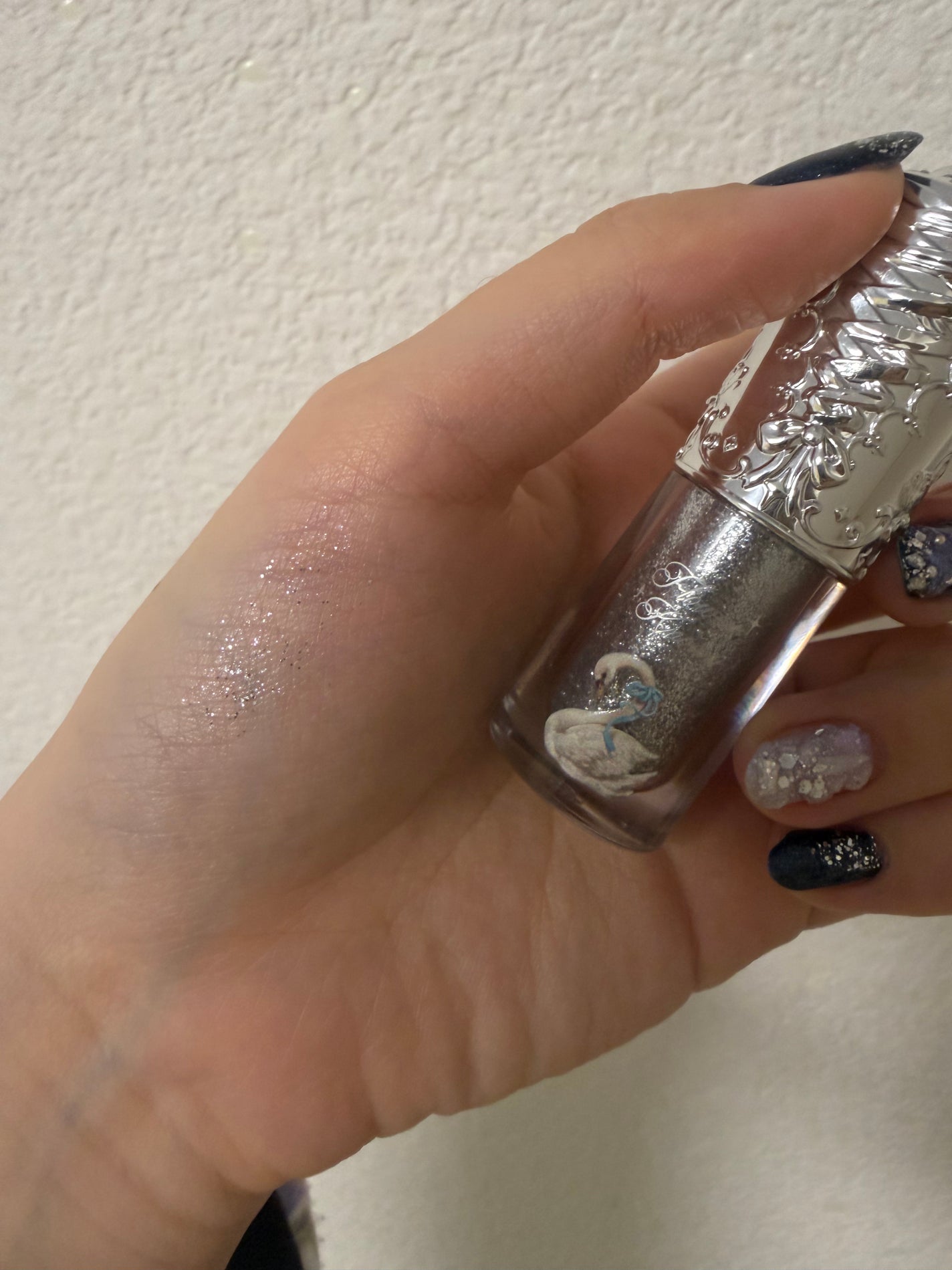 フラワーノーズ スワンバレエシリーズ リキッドアイシャドウ/FlowerKnows/リキッドアイシャドウを使ったクチコミ(1枚目)