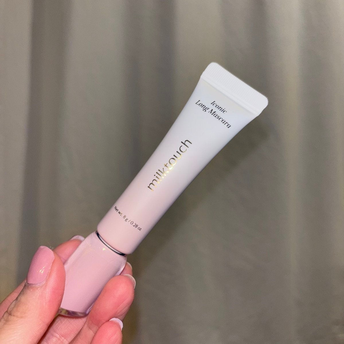 milktouchのアイコニックロングマスカラ
新しいマスカラのピンク🎀


とても伸びるし一本一本が太く伸びるって感じでとても好き！


前のも好きだったけどもっとコーム塗りやすくなったし、ふわっと広がる感じに優しいまつ毛なるのも嬉しい