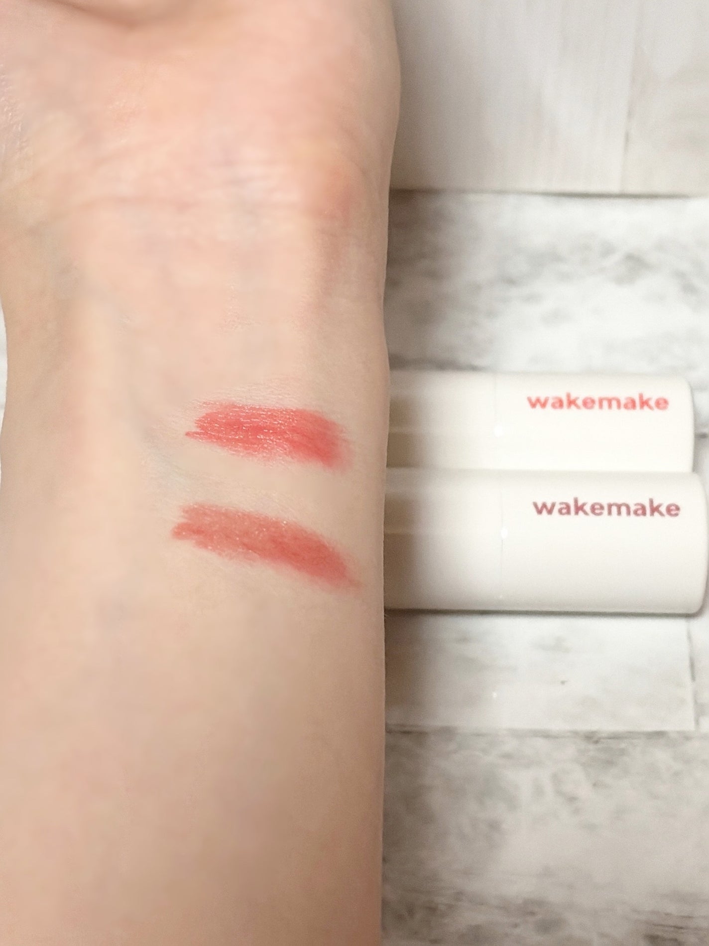 ヘルシーグロウバームスティック/wakemake/口紅を使ったクチコミ(3枚目)