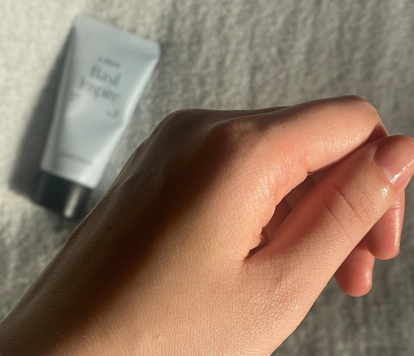 ハンドクリーム Basil Inspire (バジル・インスパイア)/LIBER/ハンドクリームを使ったクチコミ(3枚目)