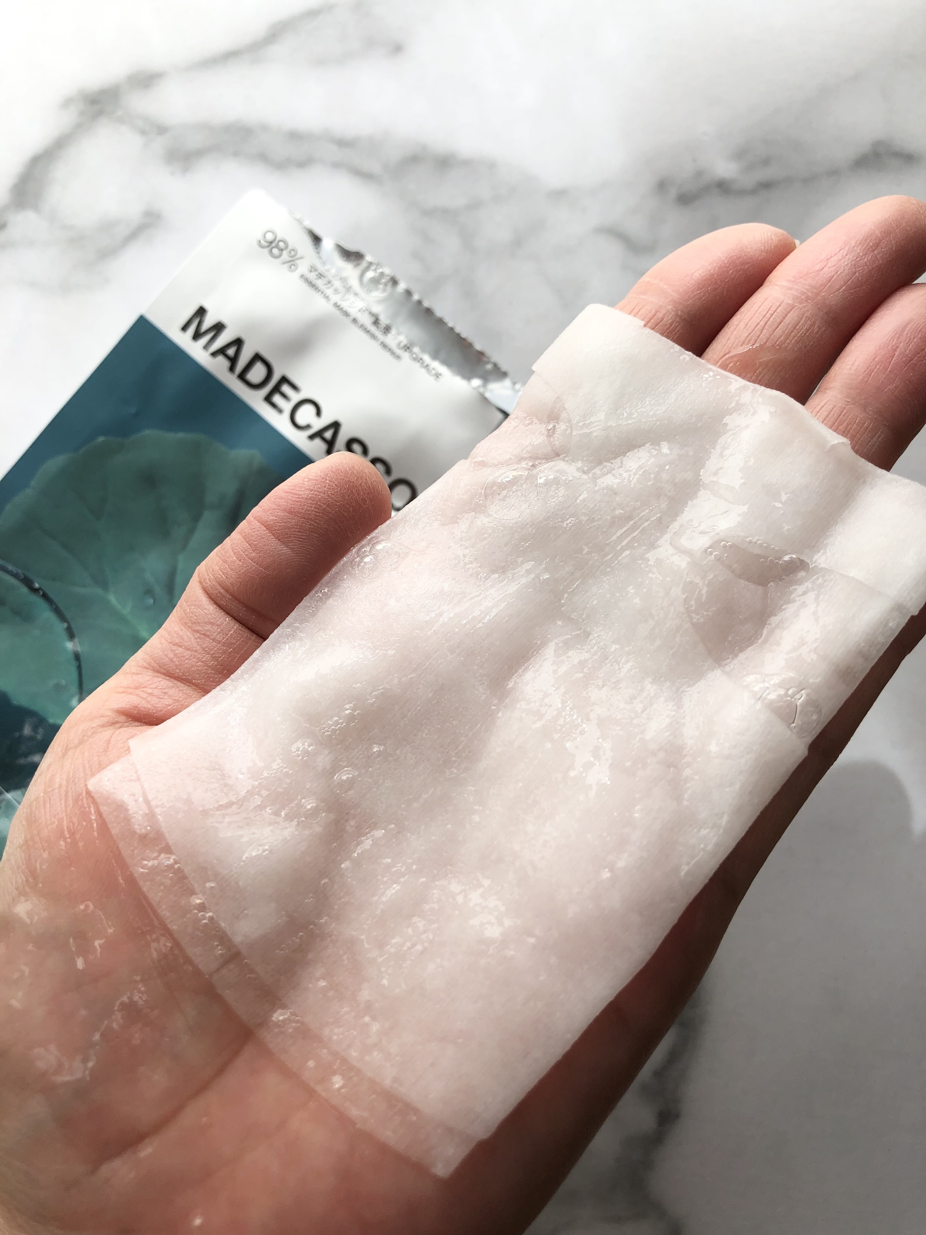 マデカッソシド エッセンシャルマスク/MEDIHEAL/シートマスク・パックを使ったクチコミ（2枚目）