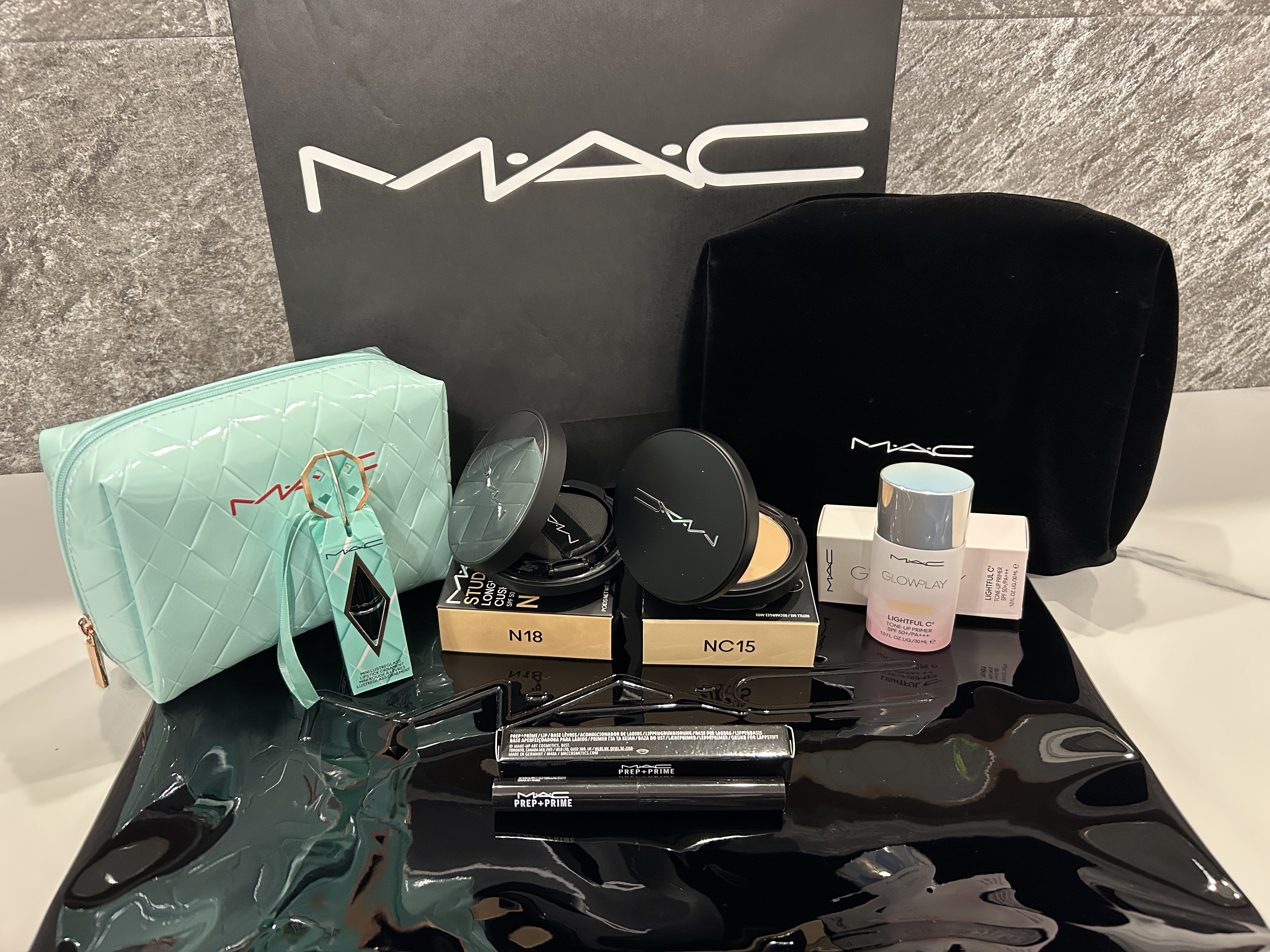 スタジオ フィックス パウダー プラス ファンデーション NC15/M・A・C/パウダーファンデーションを使ったクチコミ（1枚目）