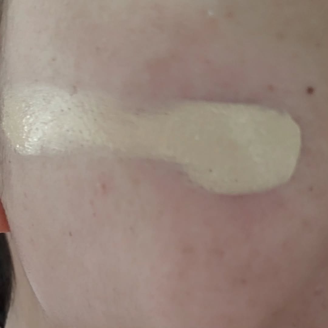 ラディアント　ロングステイ　リキッドファンデーション/ブリリアージュ/リキッドファンデーションを使ったクチコミ（3枚目）