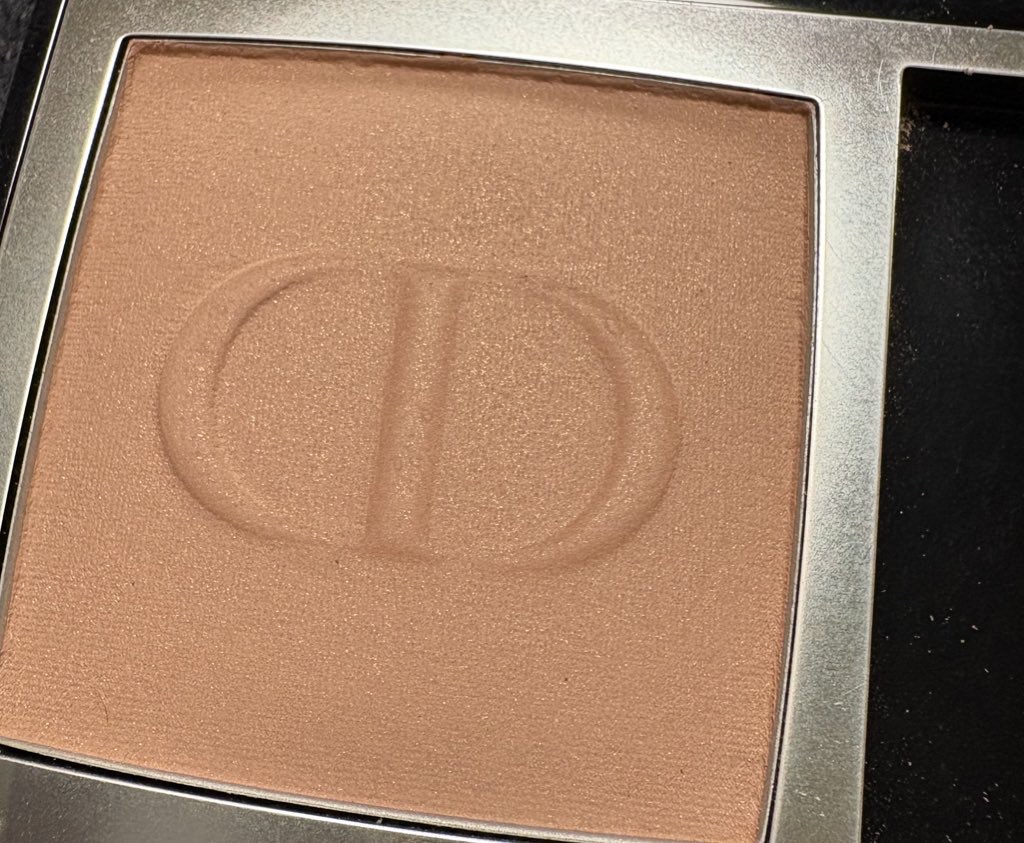 ディオールスキン ルージュ ブラッシュ/Dior/パウダーチークを使ったクチコミ（2枚目）