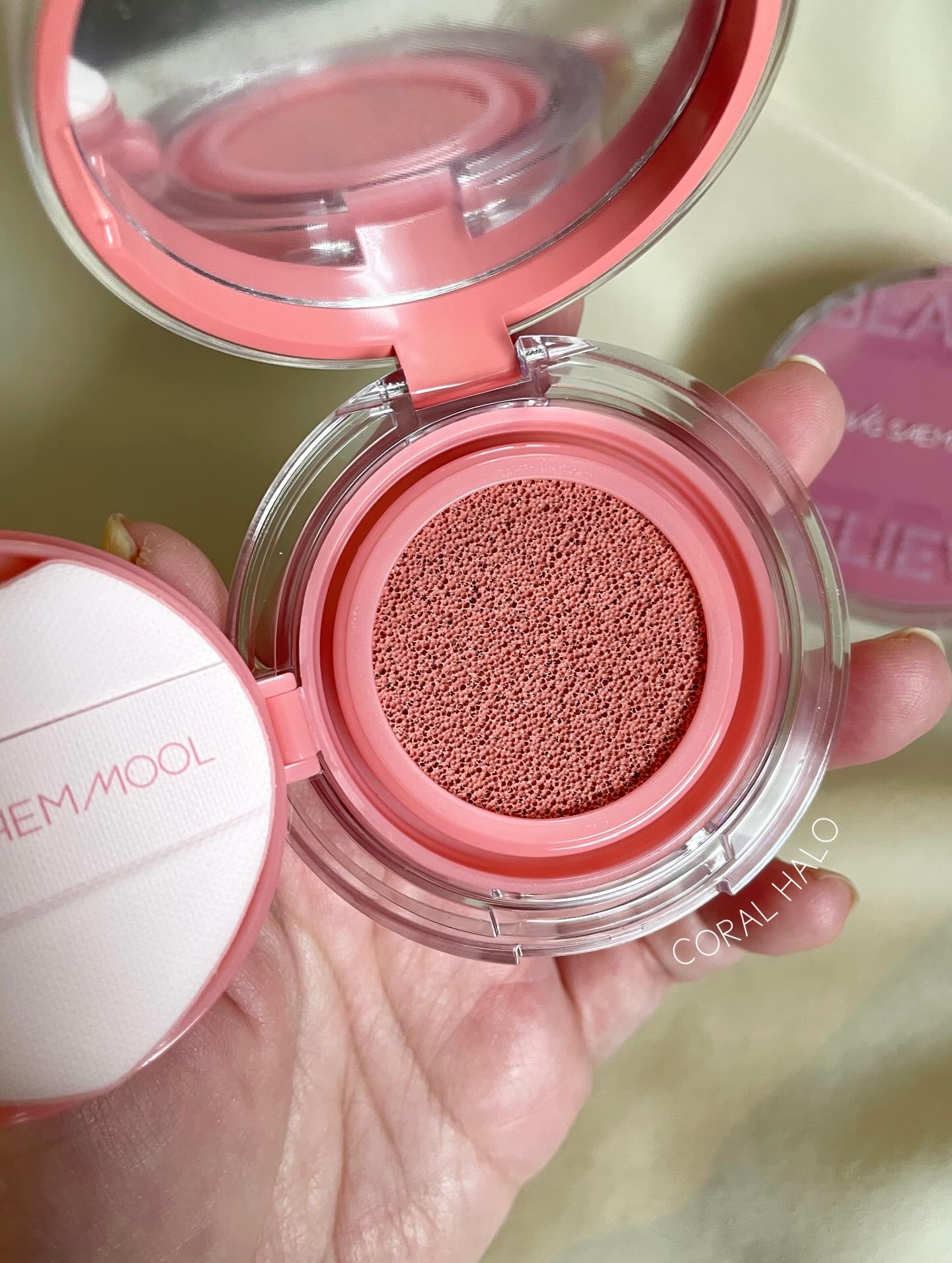 エッセンシャル スキン ヌーダー クッション/JUNG SAEM MOOL/クッションファンデーションを使ったクチコミ（3枚目）