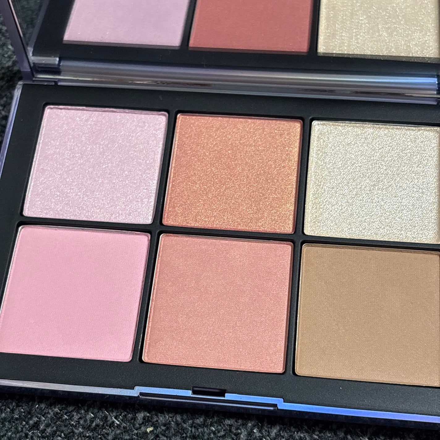 エシリアル オーラ ブラッシュパレット/NARS/パウダーチークを使ったクチコミ(5枚目)