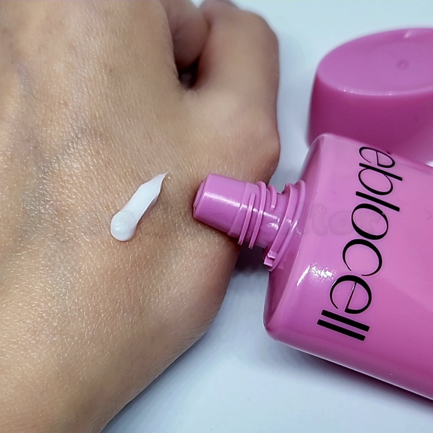 HUG ハンドクリーム/reblocell/ハンドクリームを使ったクチコミ（3枚目）