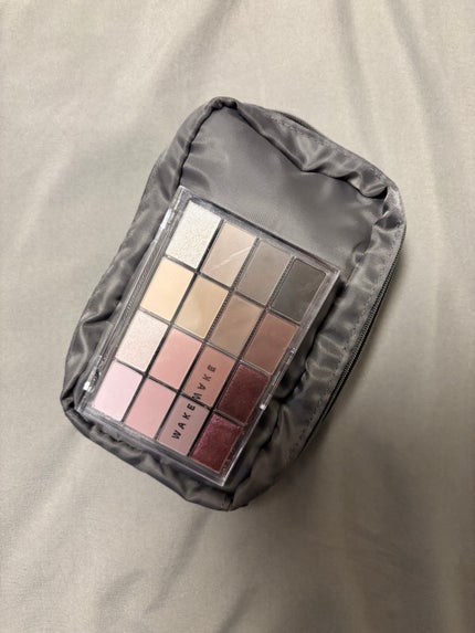 自立する縦型ポーチ/3COINS/化粧ポーチを使ったクチコミ(7枚目)