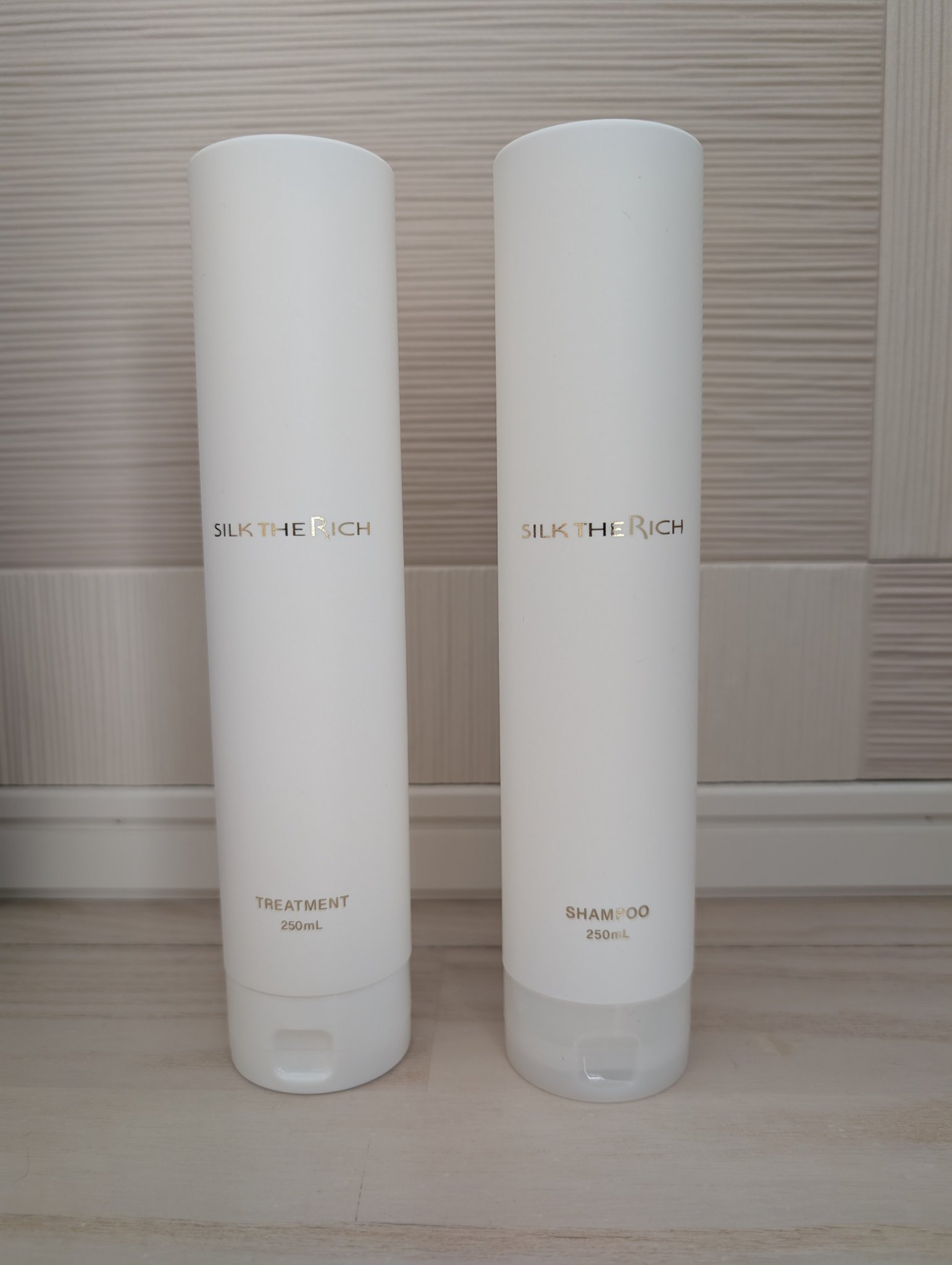 SILK THE RICH モイスト&リペア シャンプー・トリートメント/SILK THE RICH/市販シャンプーを使ったクチコミ（1枚目）