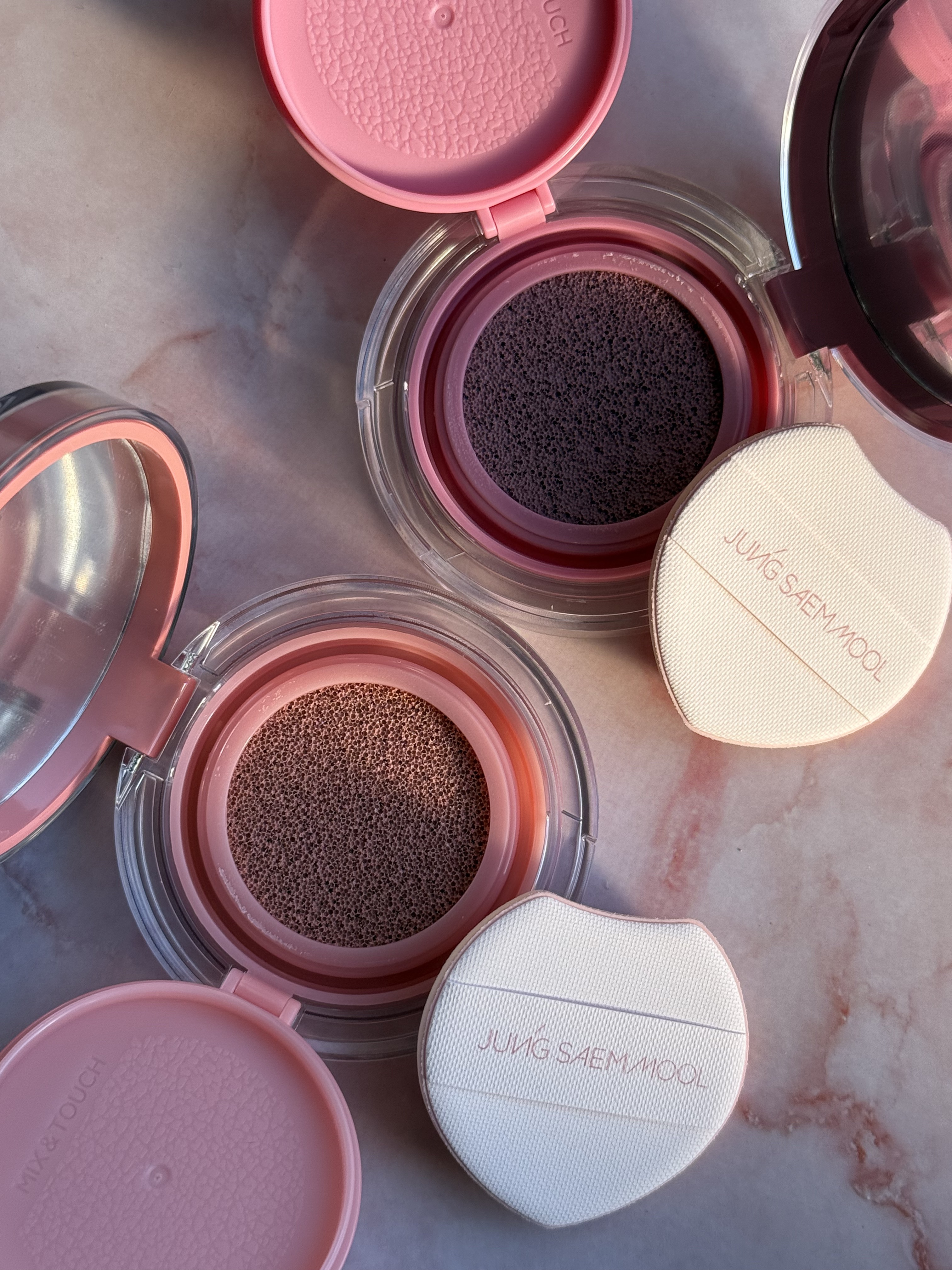 アーティストクッションブラッシュ/JUNG SAEM MOOL/リキッドチークを使ったクチコミ（3枚目）