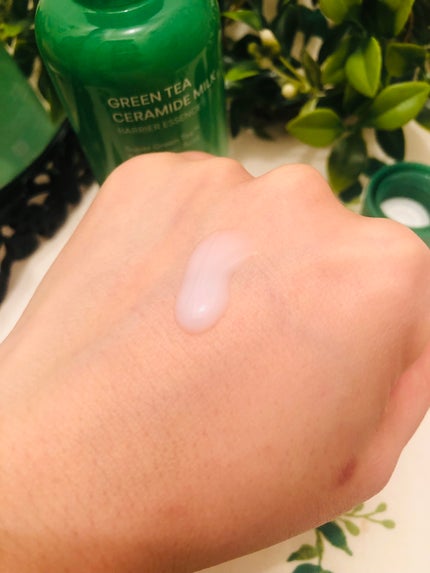 グリーンティー セラミド ミルク エッセンストナー/innisfree/化粧水を使ったクチコミ(4枚目)