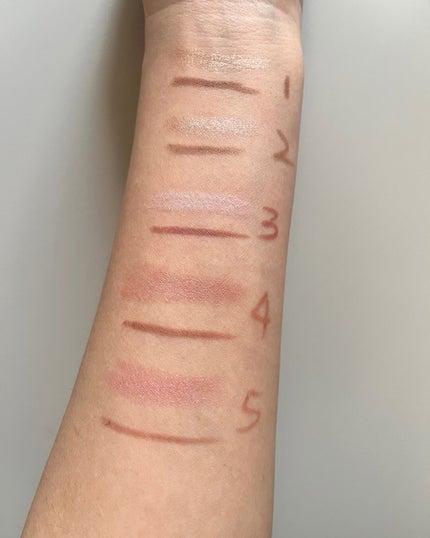 カラープレイデュアルライナー/2aN/スティックアイシャドウを使ったクチコミ(5枚目)