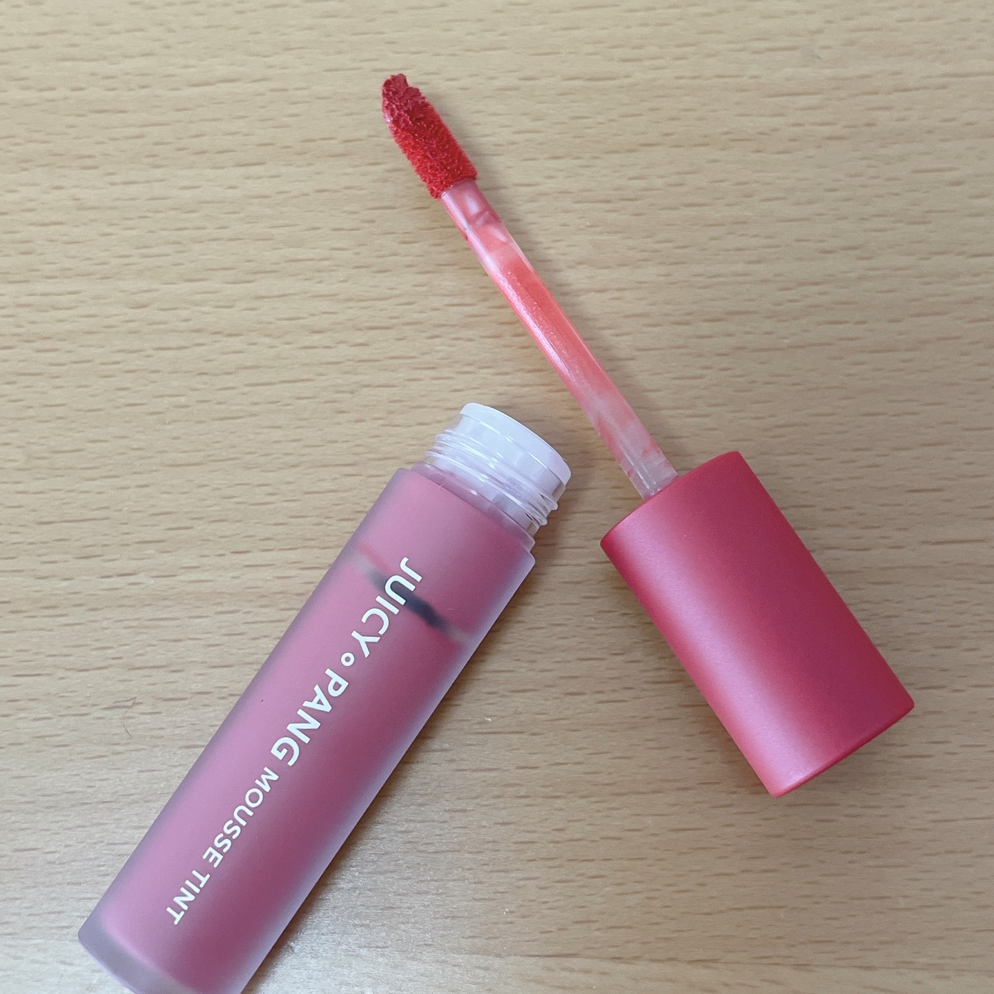 ジューシーパン ムースティント/A’pieu/リップティントを使ったクチコミ（2枚目）