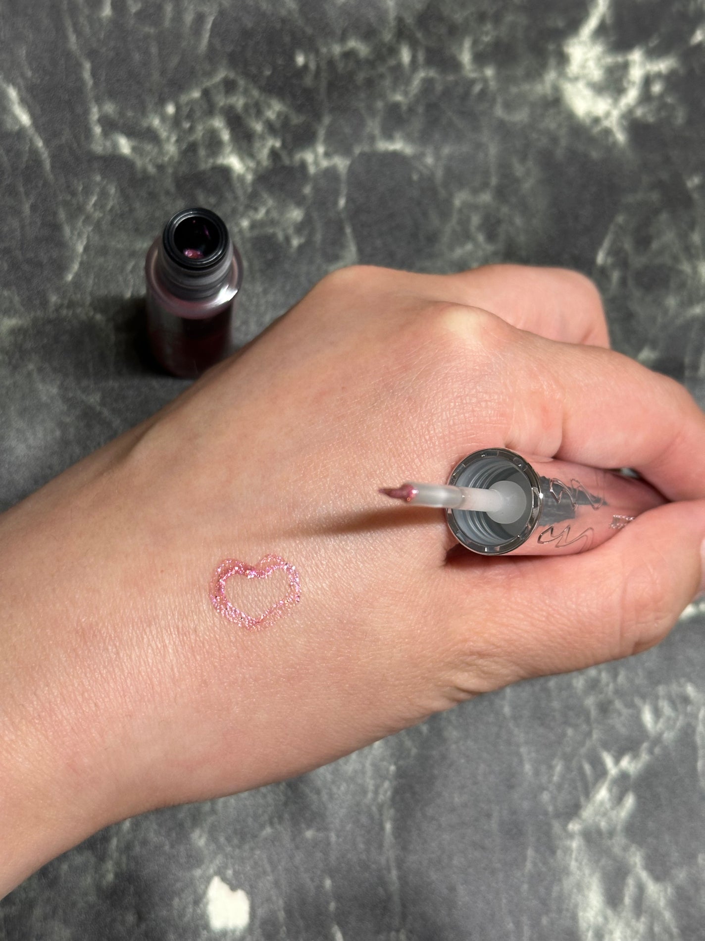 ジルスチュアート アイダイヤモンド グリマー/JILL STUART/グリッターを使ったクチコミ(3枚目)