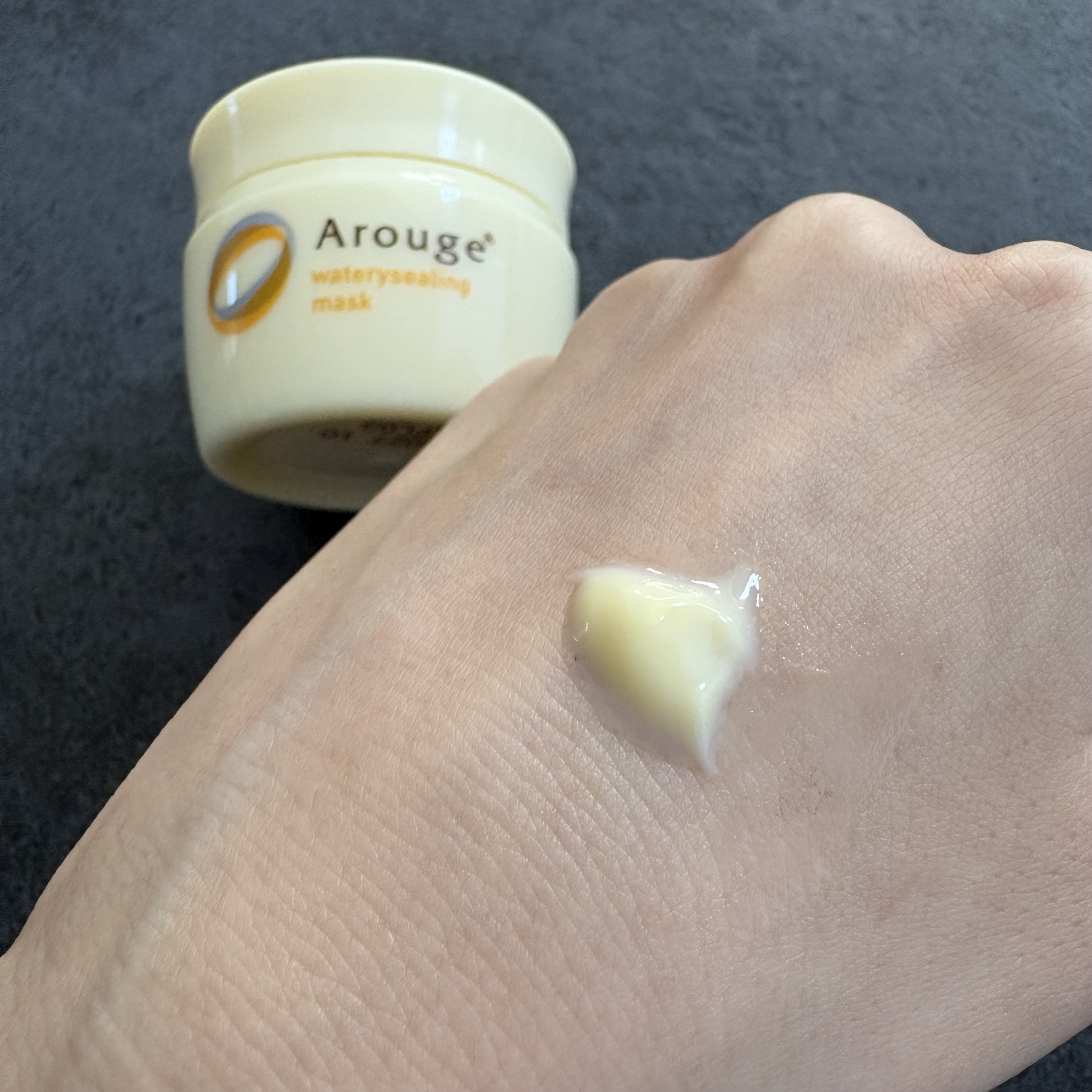 oriのクチコミ「アルージェ
ウォータリーシーリングマスク

寝起きの乾燥が気になっているので、買ってみましたが.....」（3枚目）